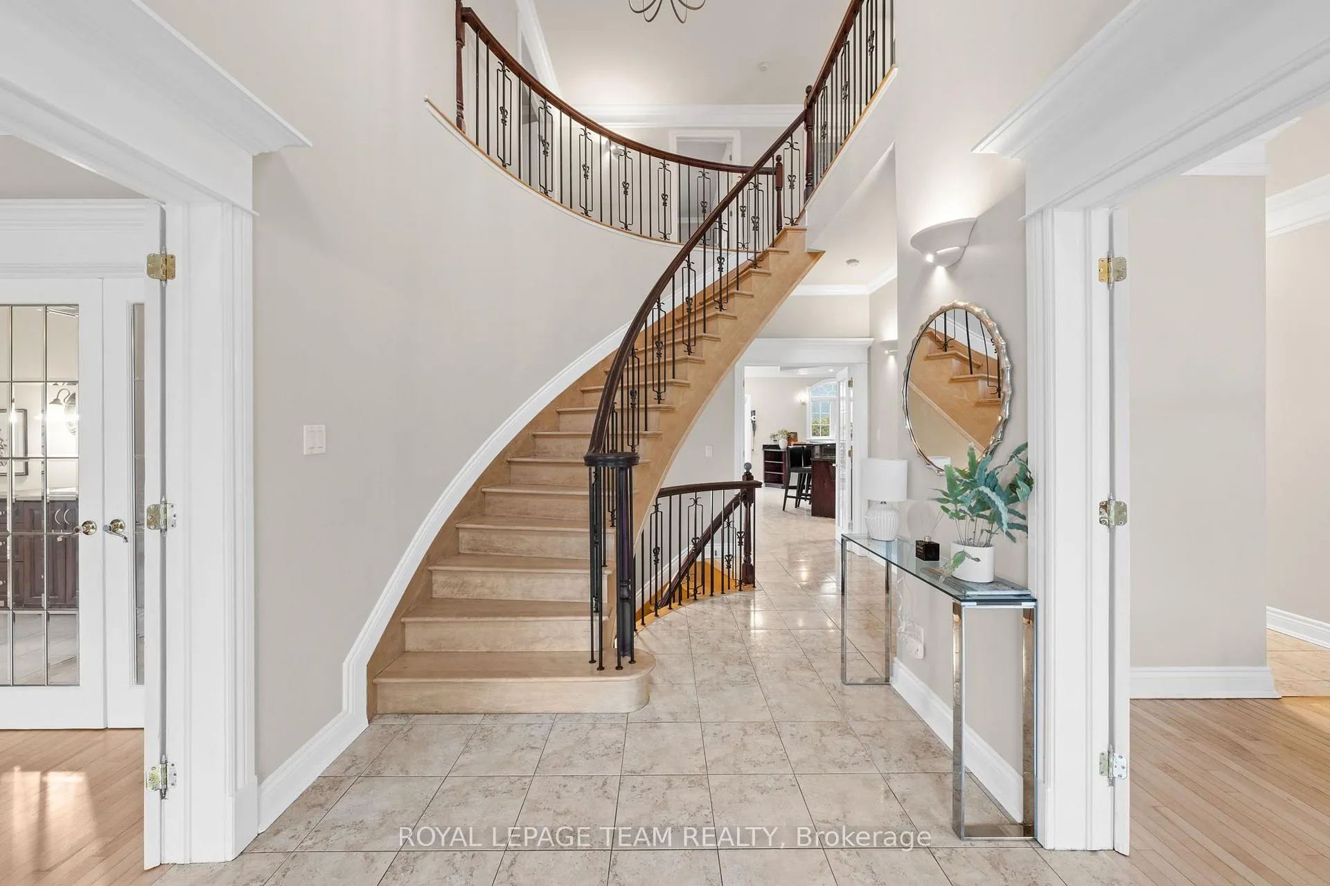 Photo 6 of 5440 Wadell Court, Ottawa, Manotick Village & Manotick Estates — HOMEH