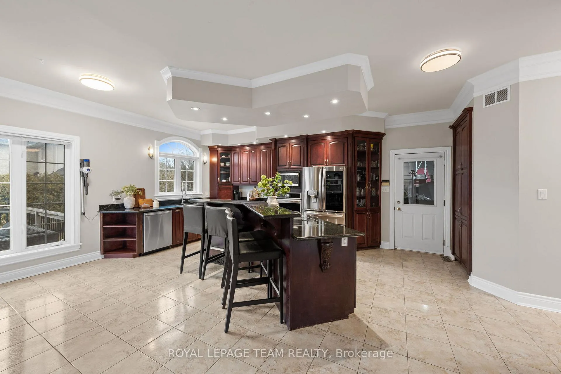 Photo 13 of 5440 Wadell Court, Ottawa, Manotick Village & Manotick Estates — HOMEH