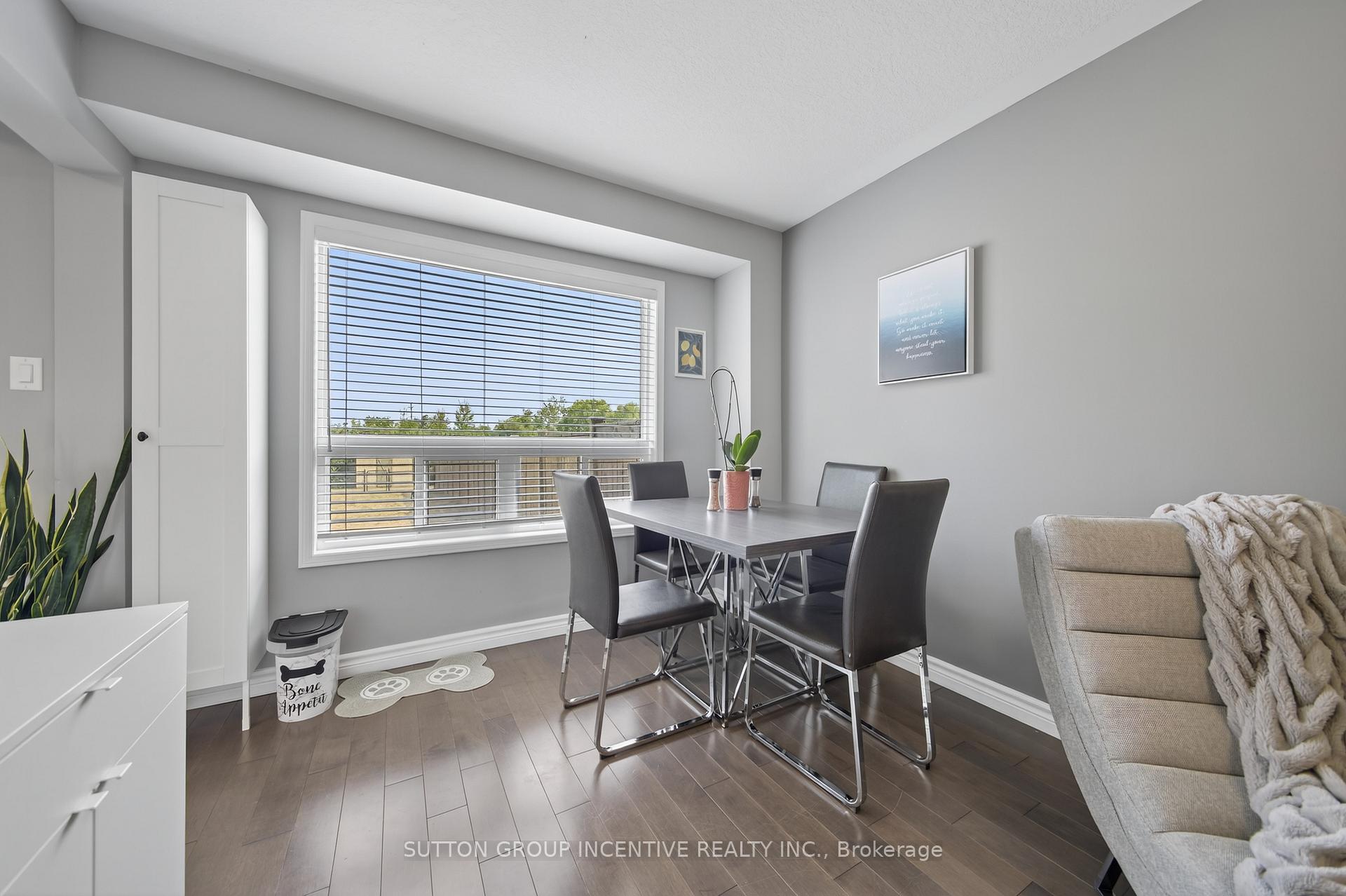 Photo 13 of 9 Sunset Place, Barrie, Holly — HOMEH
