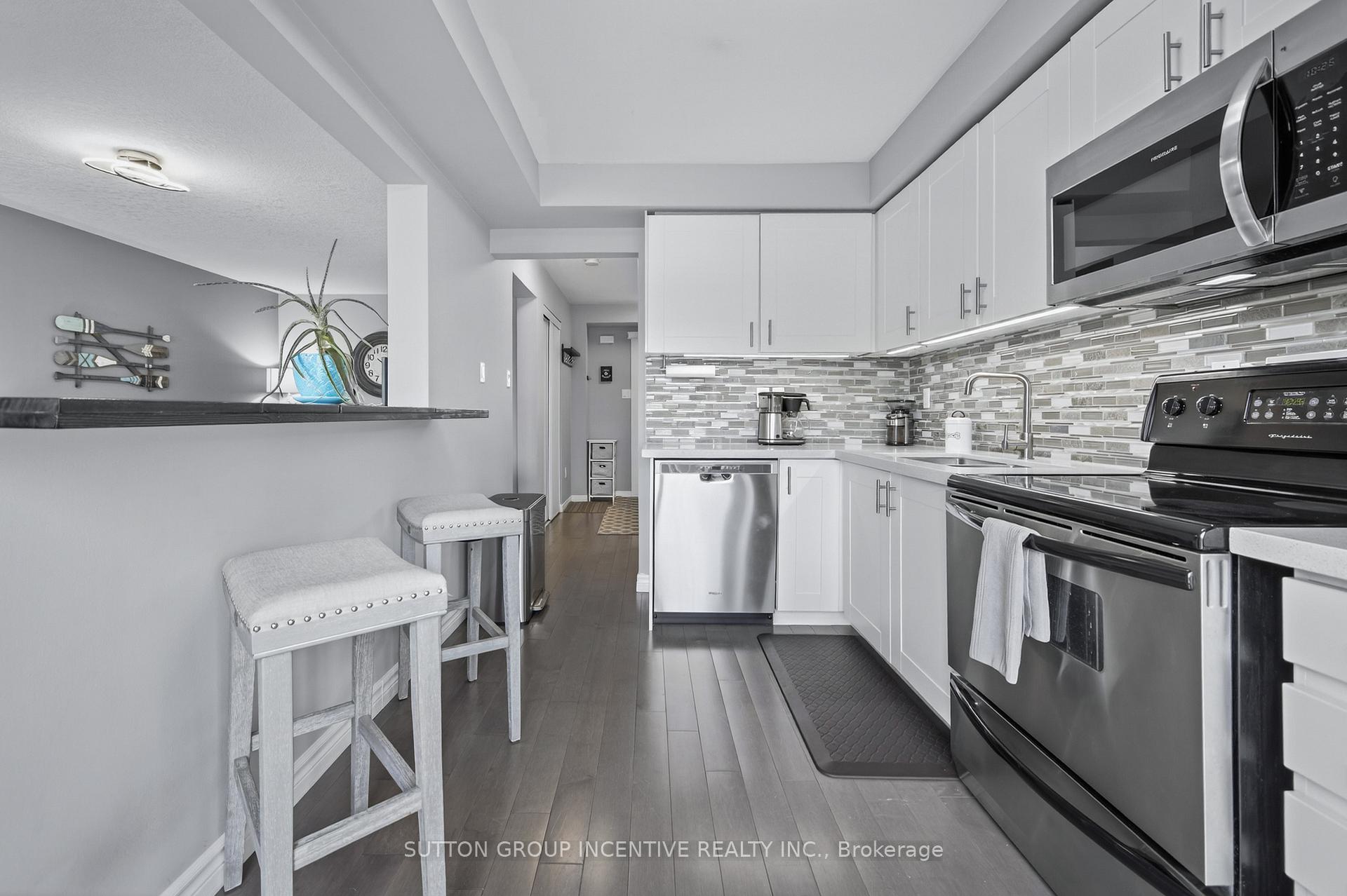 Photo 8 of 9 Sunset Place, Barrie, Holly — HOMEH