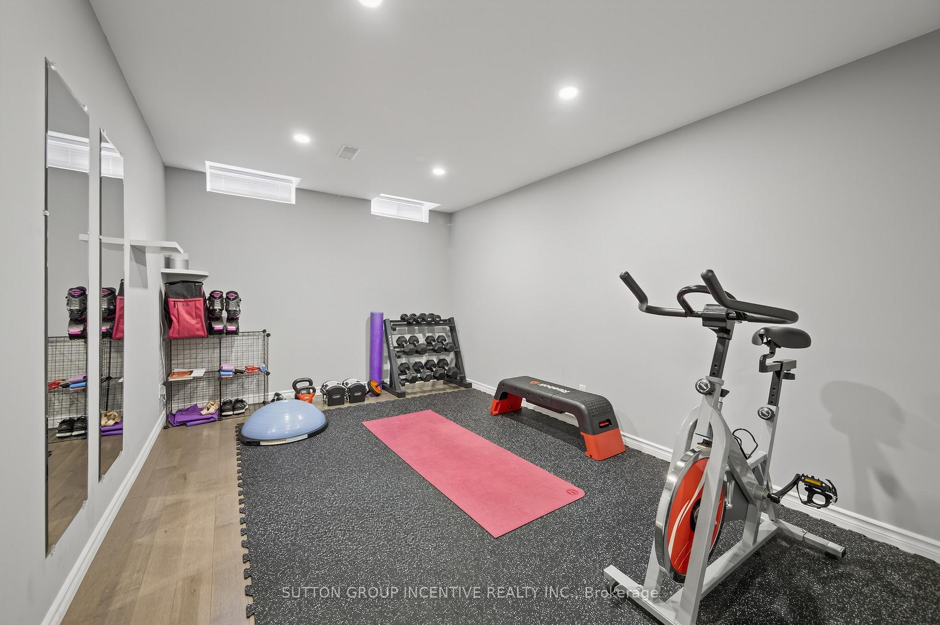 Photo 22 of 9 Sunset Place, Barrie, Holly — HOMEH