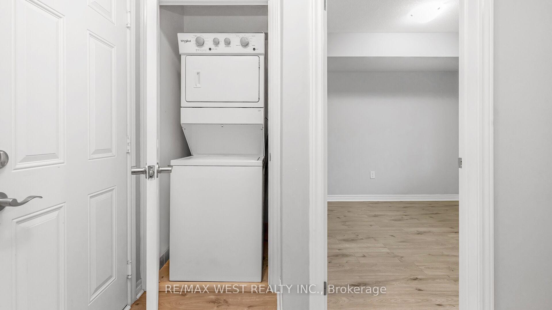 Photo 11 of 606 Linden Drive, Cambridge — HOMEH