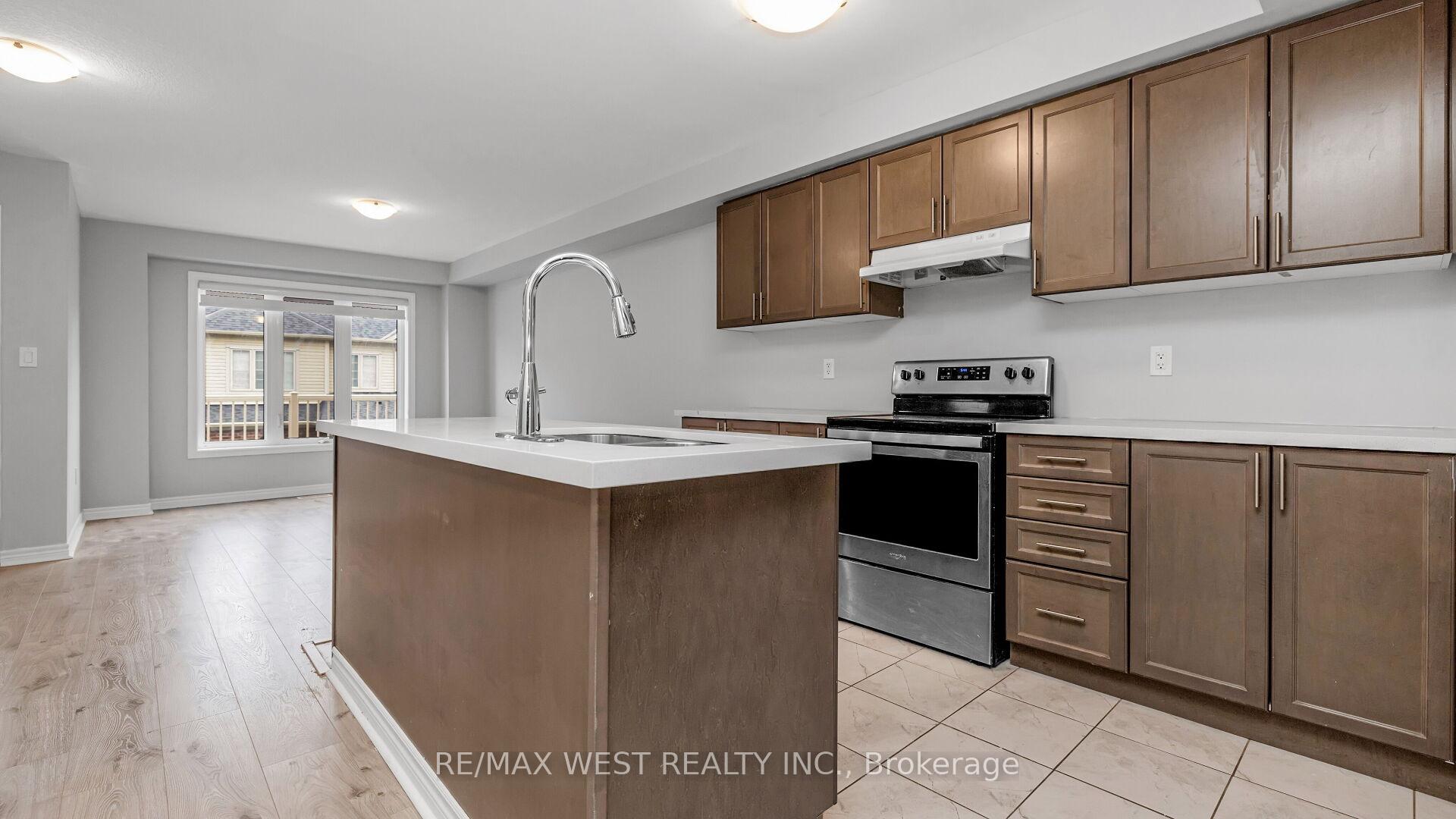 Photo 19 of 606 Linden Drive, Cambridge — HOMEH