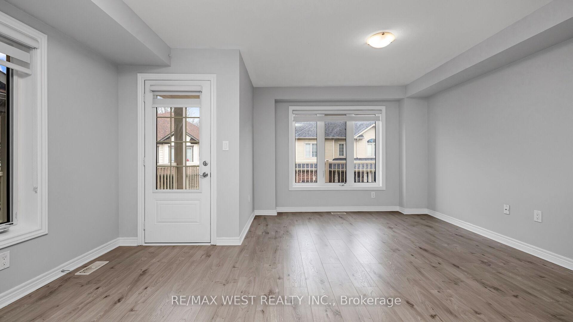 Photo 20 of 606 Linden Drive, Cambridge — HOMEH