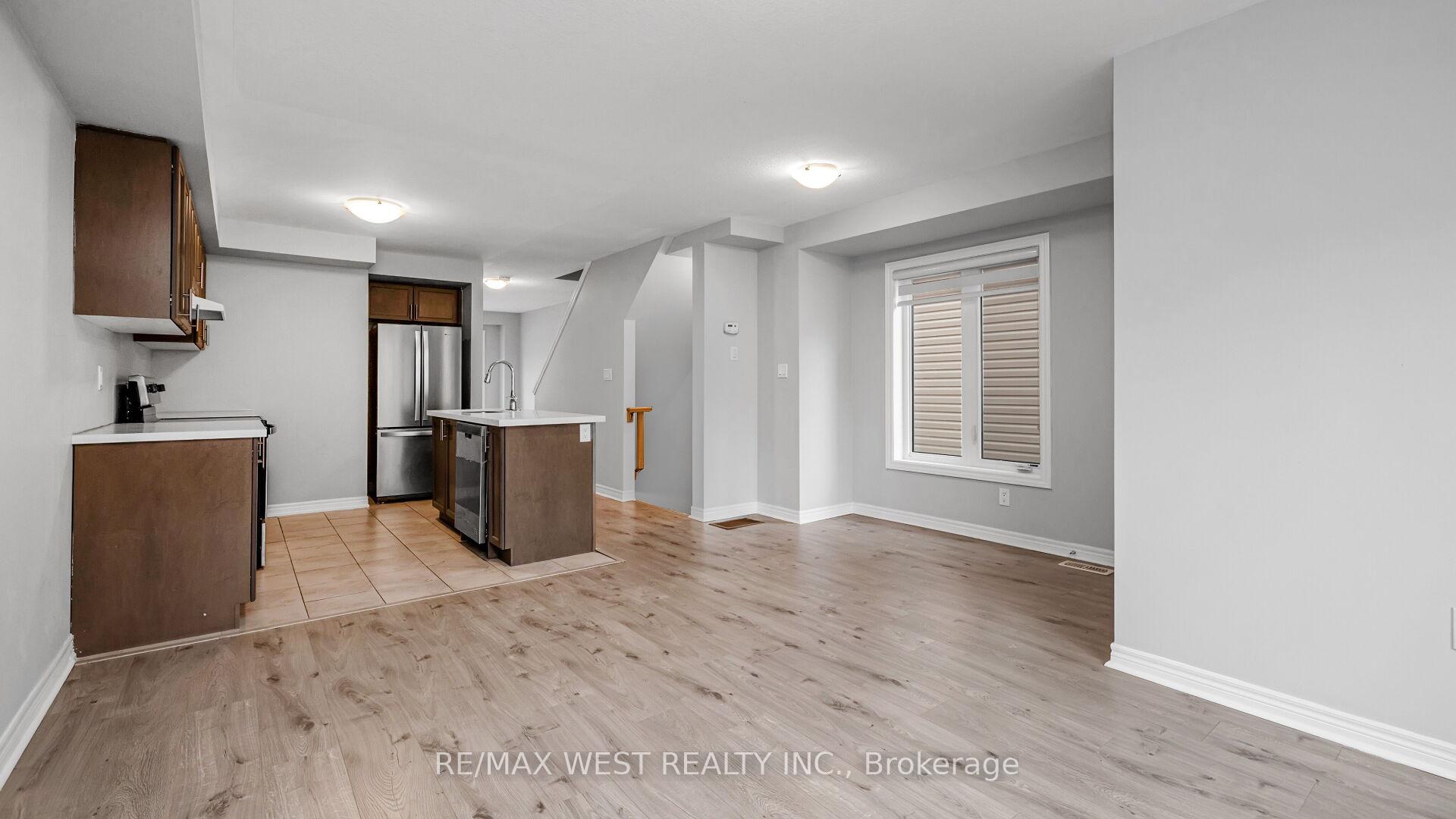 Photo 22 of 606 Linden Drive, Cambridge — HOMEH