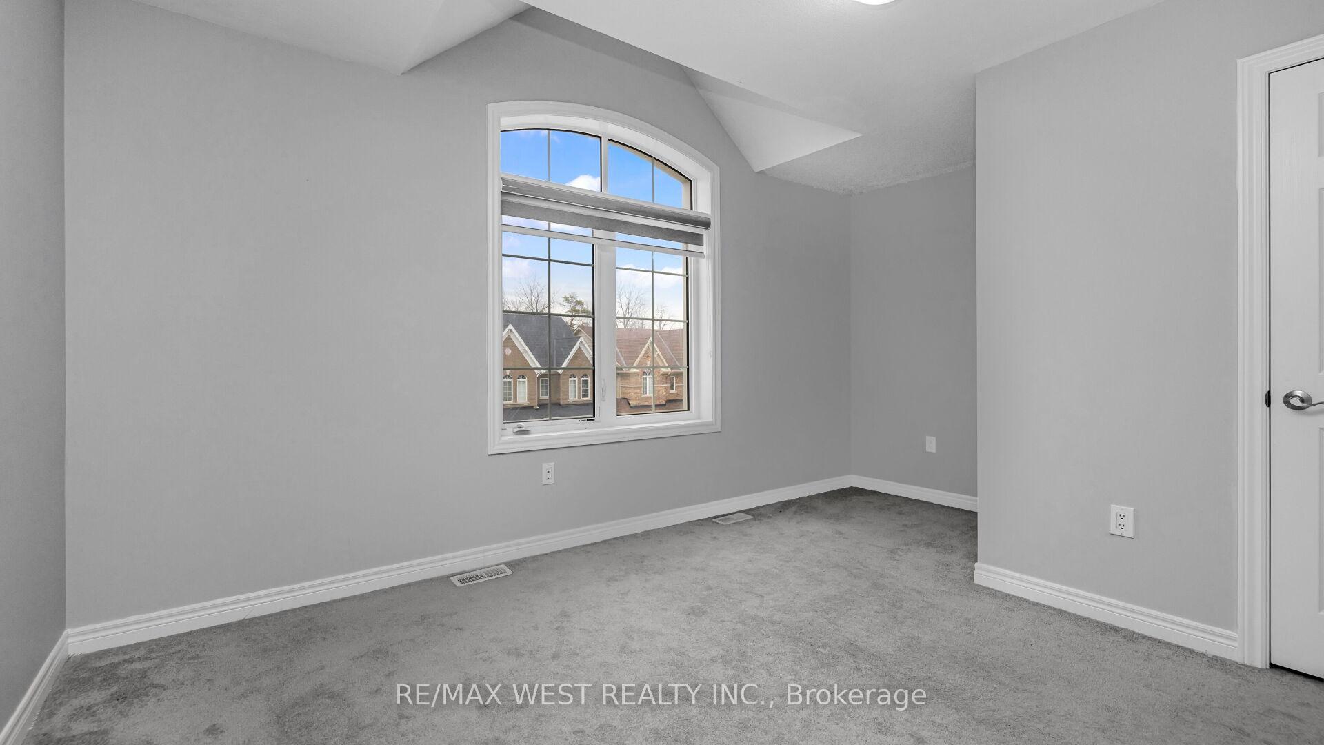 Photo 43 of 606 Linden Drive, Cambridge — HOMEH