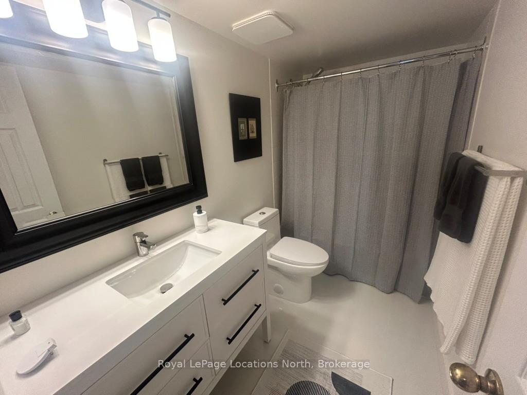 Photo 15 of 912 Cedar Pointe Court, Collingwood — HOMEH