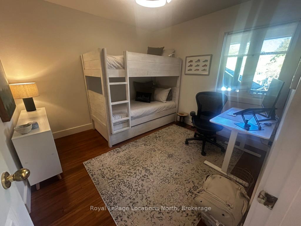 Photo 17 of 912 Cedar Pointe Court, Collingwood — HOMEH