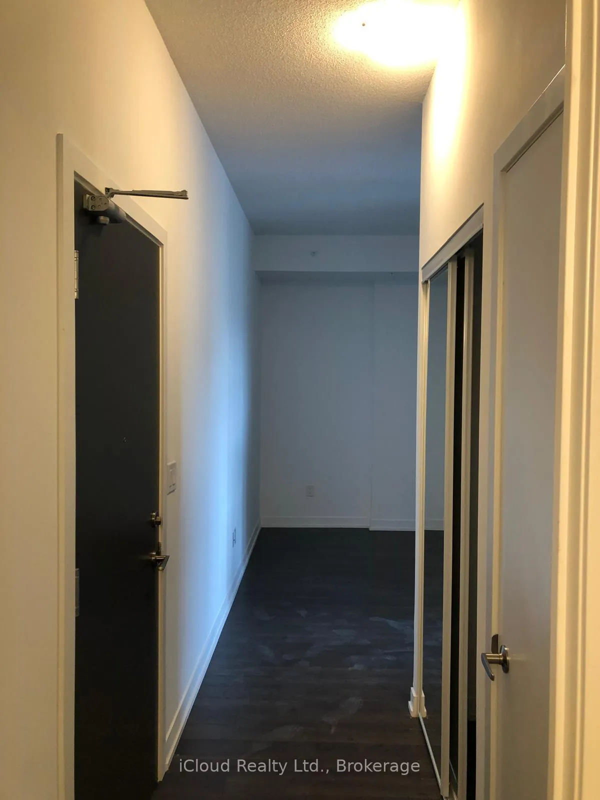 Photo 12 of Unit 511, 550 North Service RD, Grimsby, Grimsby Beach — HOMEH