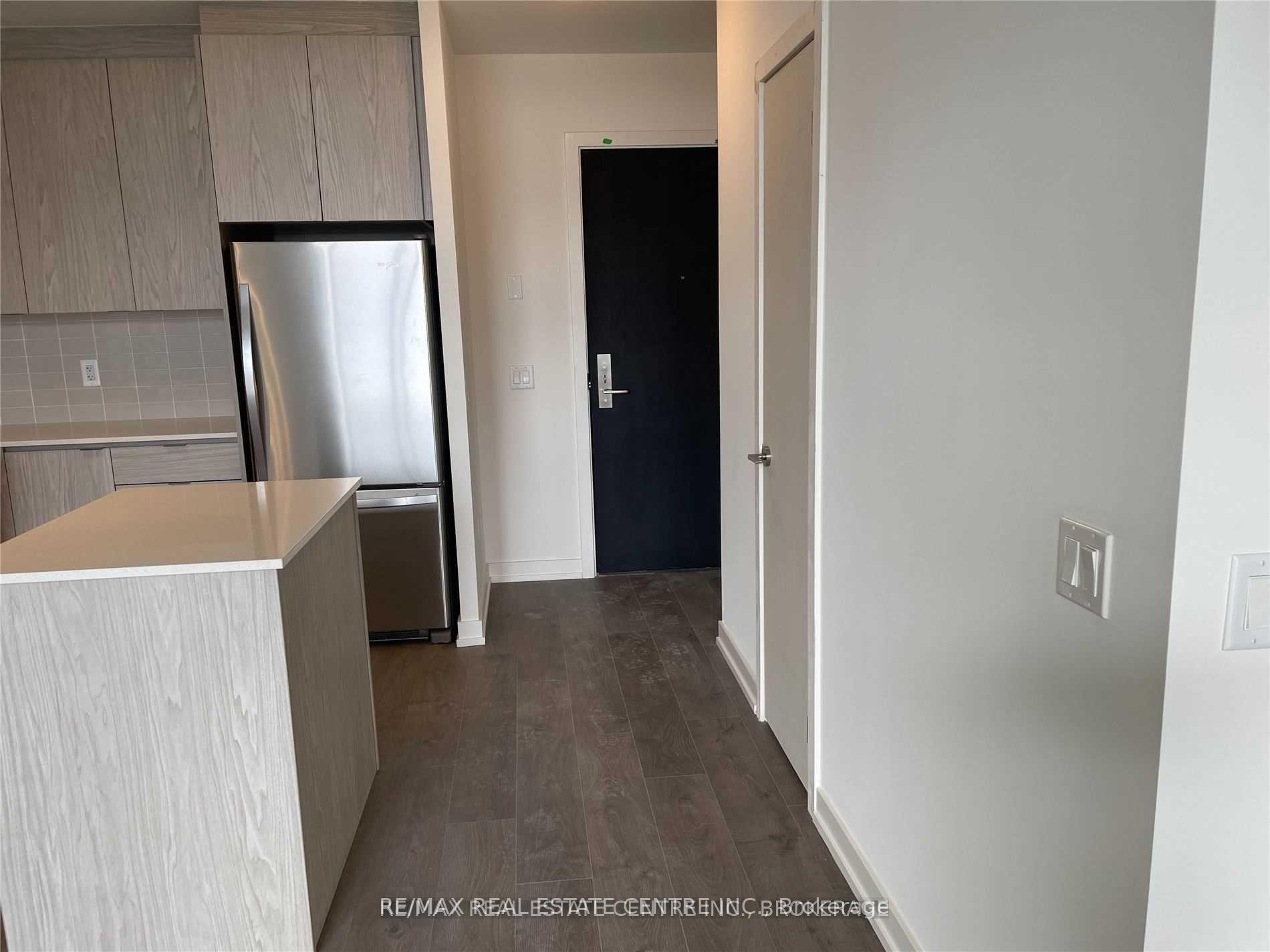 Photo 5 of Unit 417, 55 Duke Street W, Kitchener, City Commercial Core — HOMEH