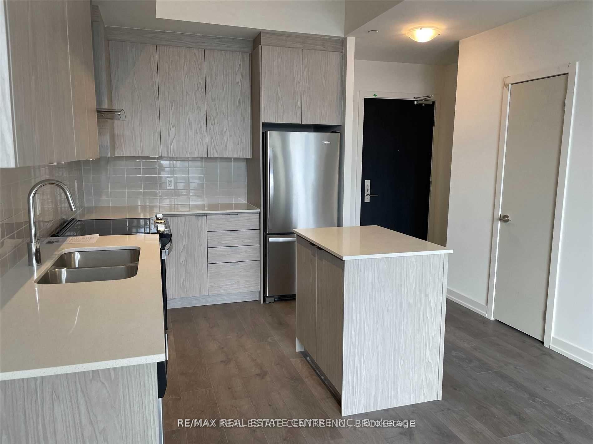 Photo 6 of Unit 417, 55 Duke Street W, Kitchener, City Commercial Core — HOMEH