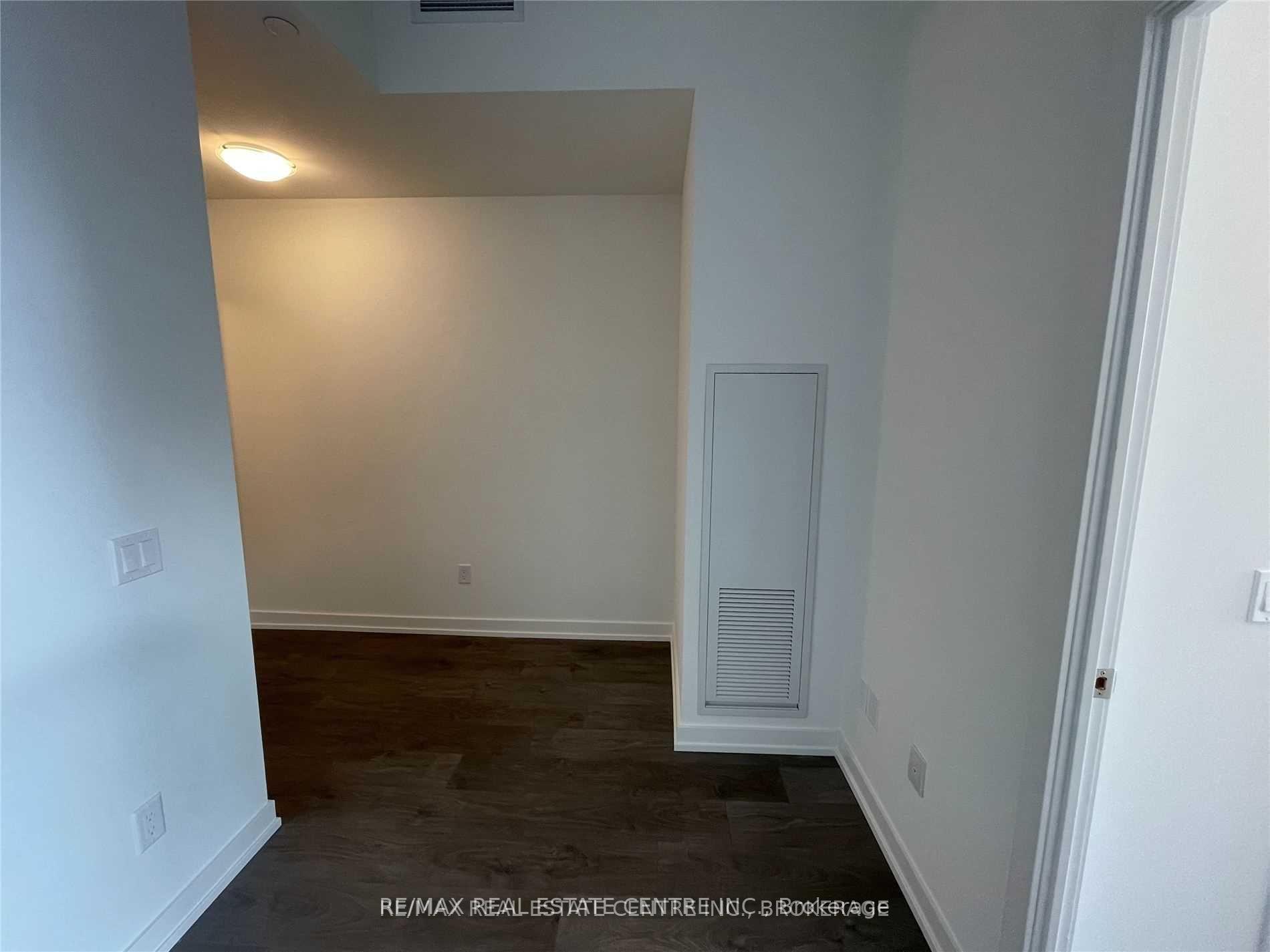 Photo 12 of Unit 417, 55 Duke Street W, Kitchener, City Commercial Core — HOMEH