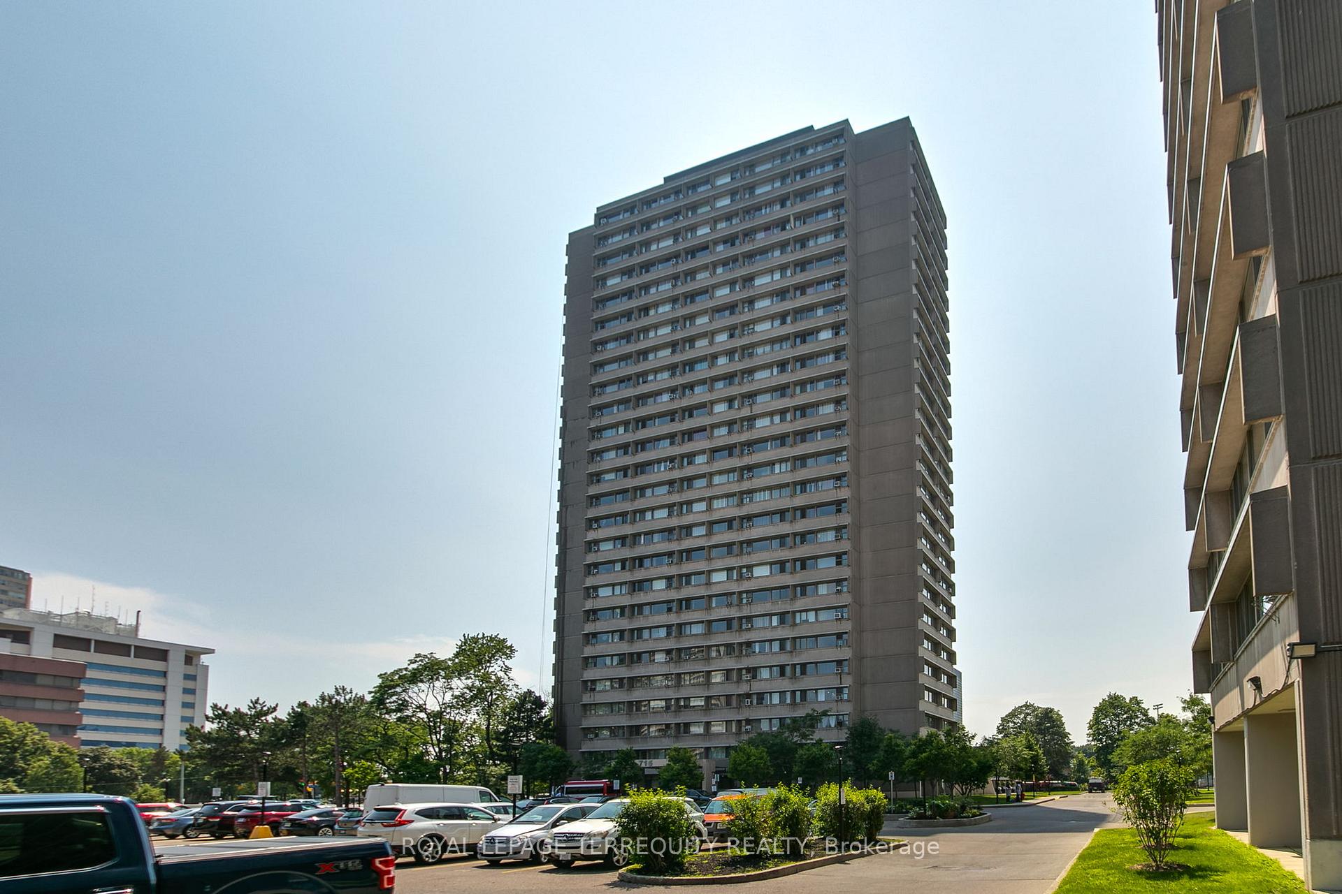 Photo 2 of Unit PH1, 715 Don Mills Road, Toronto, Flemingdon Park — HOMEH