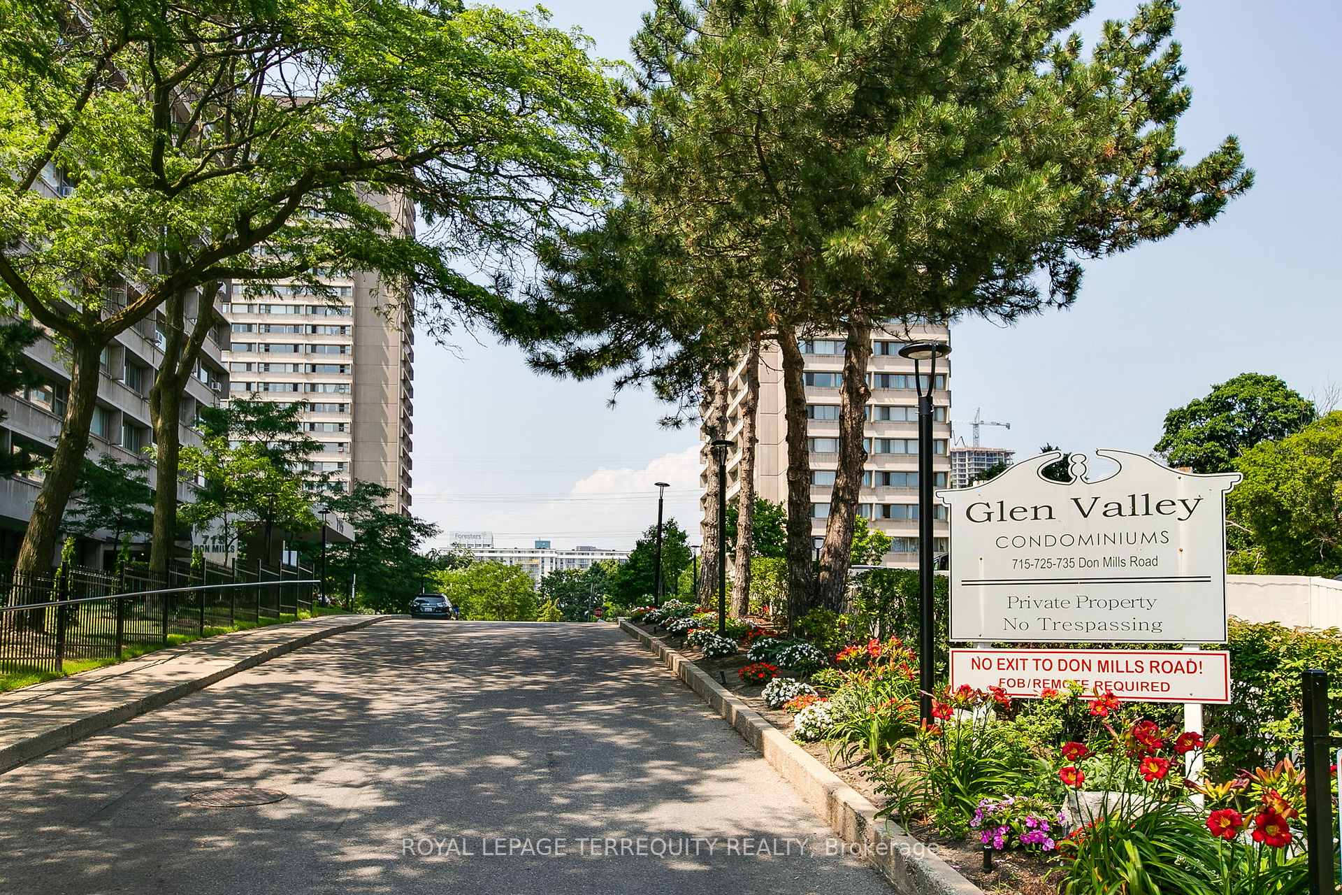 Photo 5 of Unit PH1, 715 Don Mills Road, Toronto, Flemingdon Park — HOMEH