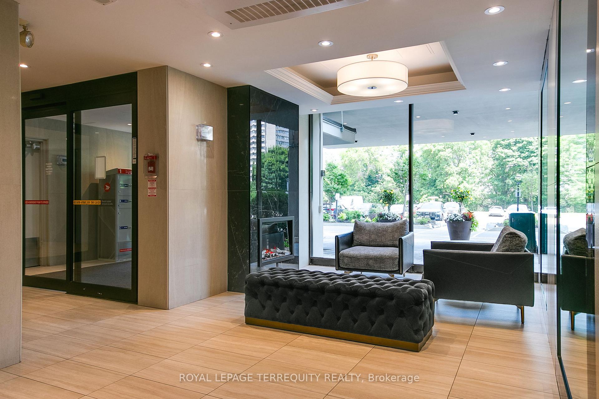 Photo 6 of Unit PH1, 715 Don Mills Road, Toronto, Flemingdon Park — HOMEH