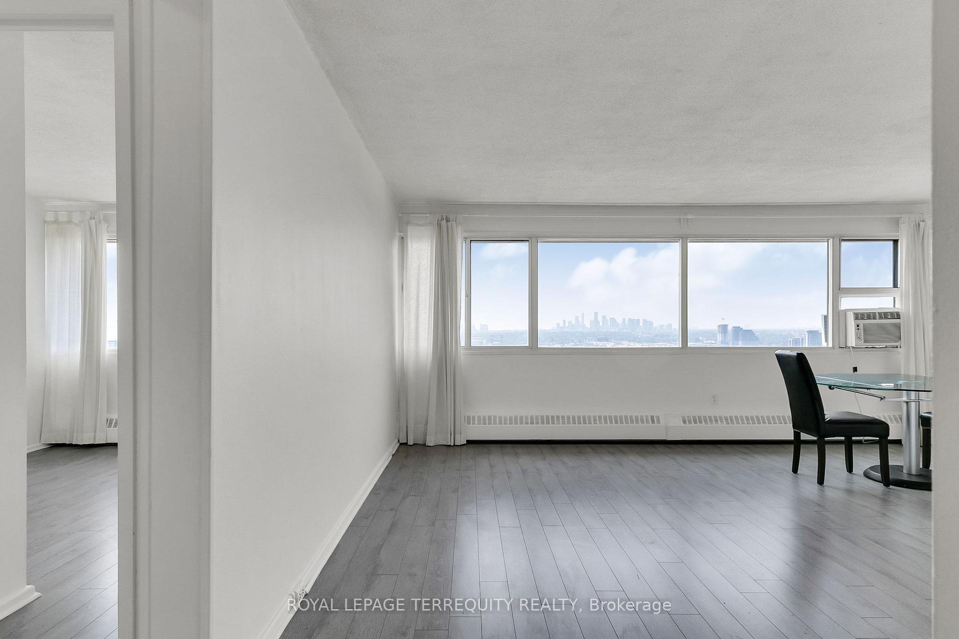 Photo 9 of Unit PH1, 715 Don Mills Road, Toronto, Flemingdon Park — HOMEH