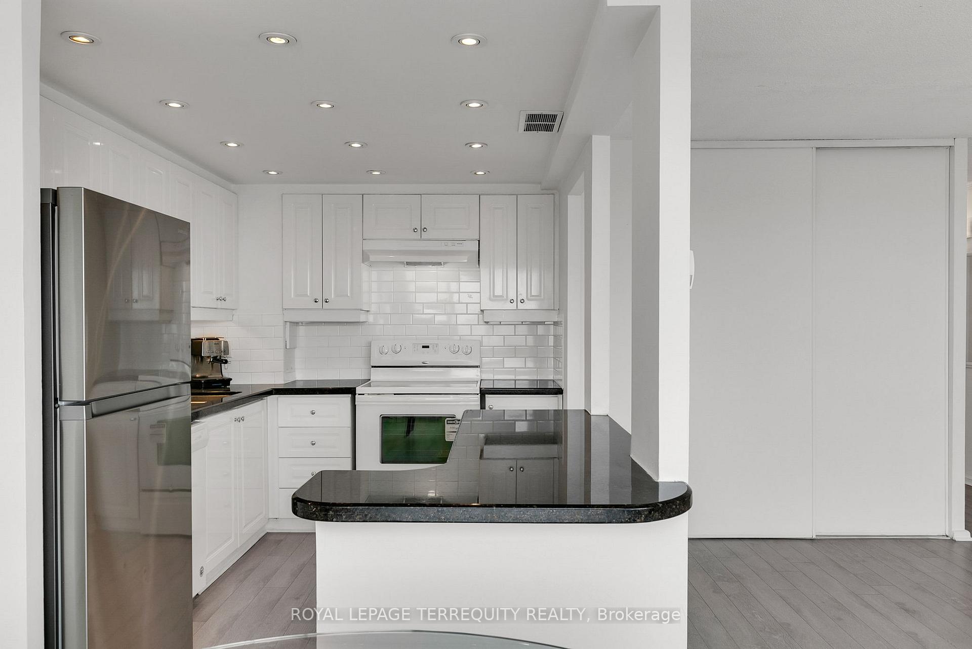 Photo 22 of Unit PH1, 715 Don Mills Road, Toronto, Flemingdon Park — HOMEH
