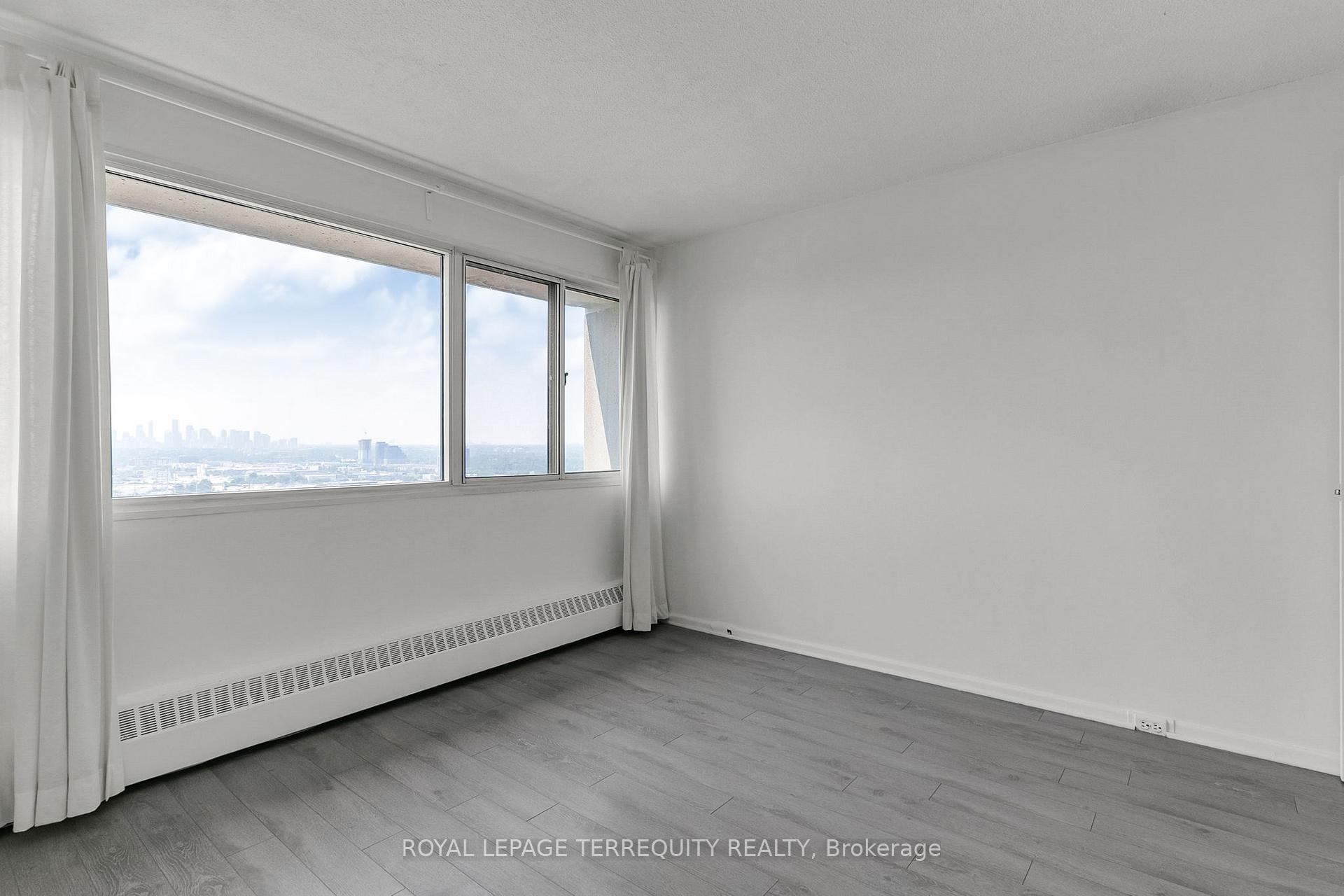 Photo 28 of Unit PH1, 715 Don Mills Road, Toronto, Flemingdon Park — HOMEH