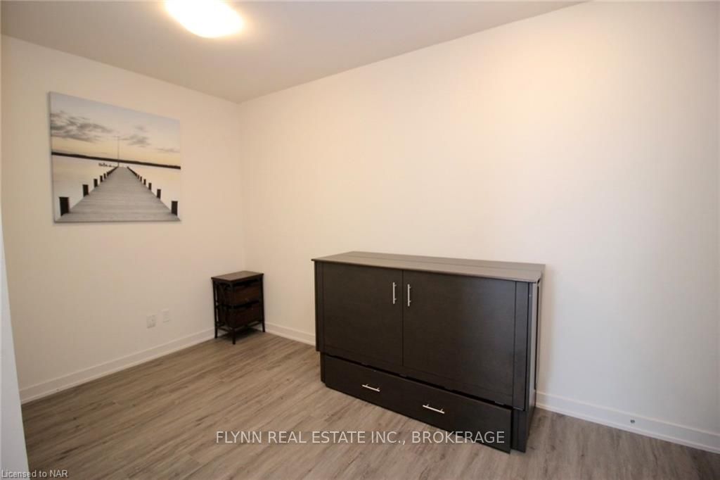 Photo 4 of Unit 706, 385 Winston Road, Grimsby, Grimsby Beach — HOMEH
