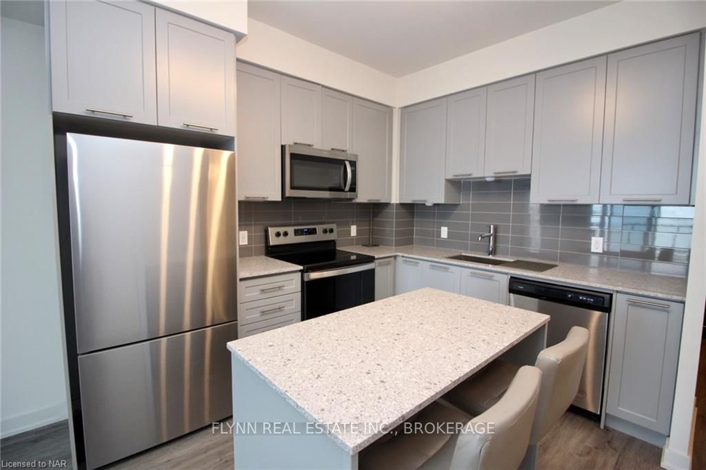 Photo 7 of Unit 706, 385 Winston Road, Grimsby, Grimsby Beach — HOMEH