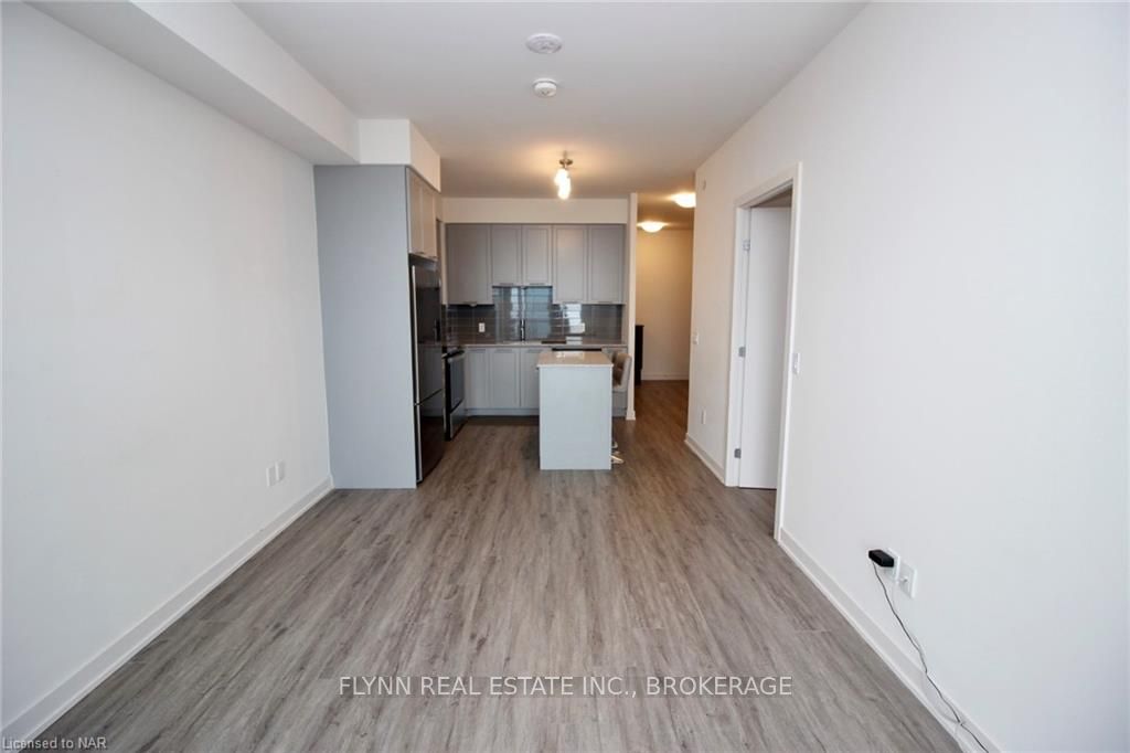 Photo 12 of Unit 706, 385 Winston Road, Grimsby, Grimsby Beach — HOMEH
