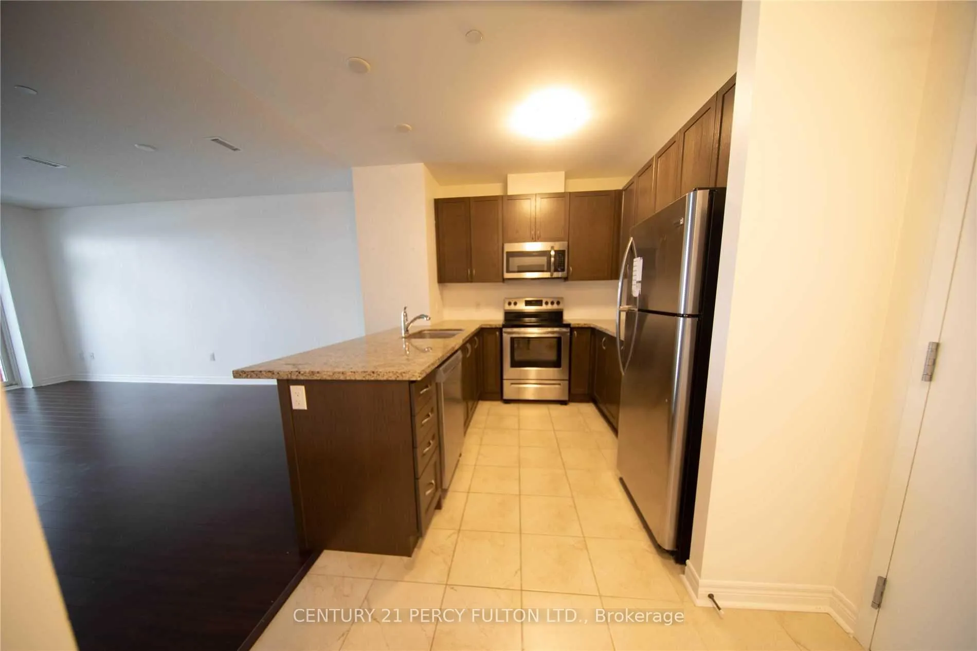 Photo 5 of Unit 417, 39 New Delhi Drive, Markham, Cedarwood — HOMEH