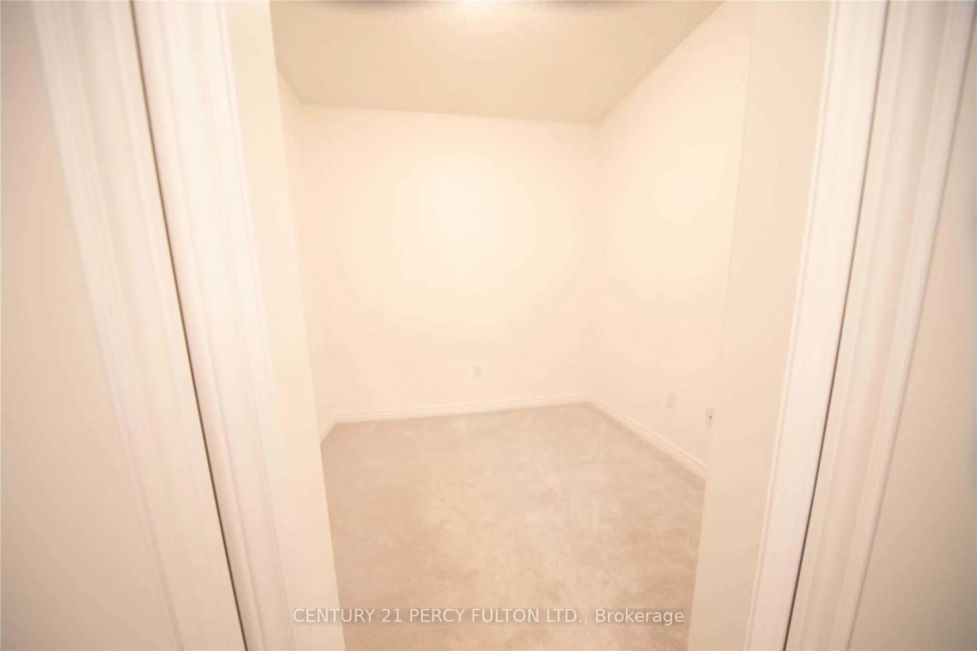 Photo 15 of Unit 417, 39 New Delhi Drive, Markham, Cedarwood — HOMEH