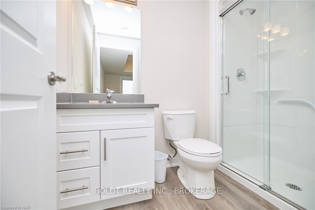 Photo 8 of Unit 208, 118 Summersides Boulevard, Pelham, Fonthill — HOMEH
