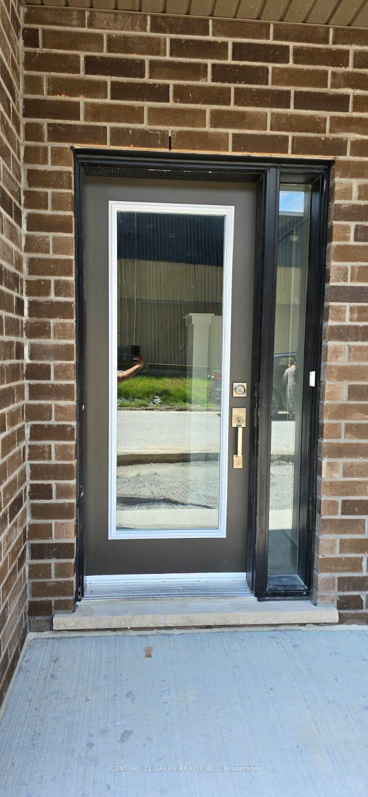Photo 4 of Unit 604, 1865 Pickering Parkway, Pickering, Village East — HOMEH