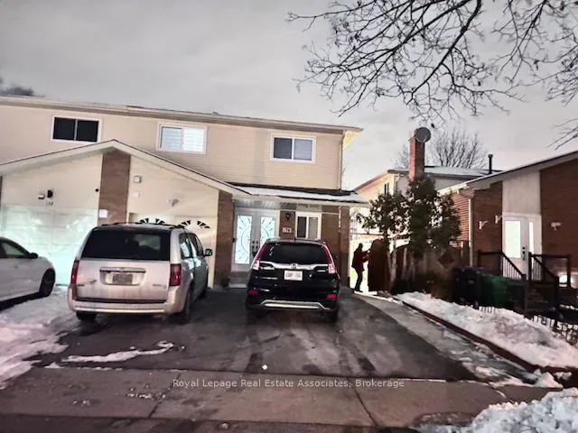 Photo 1 of 130 Kingswood Drive, Brampton, Brampton North — HOMEH
