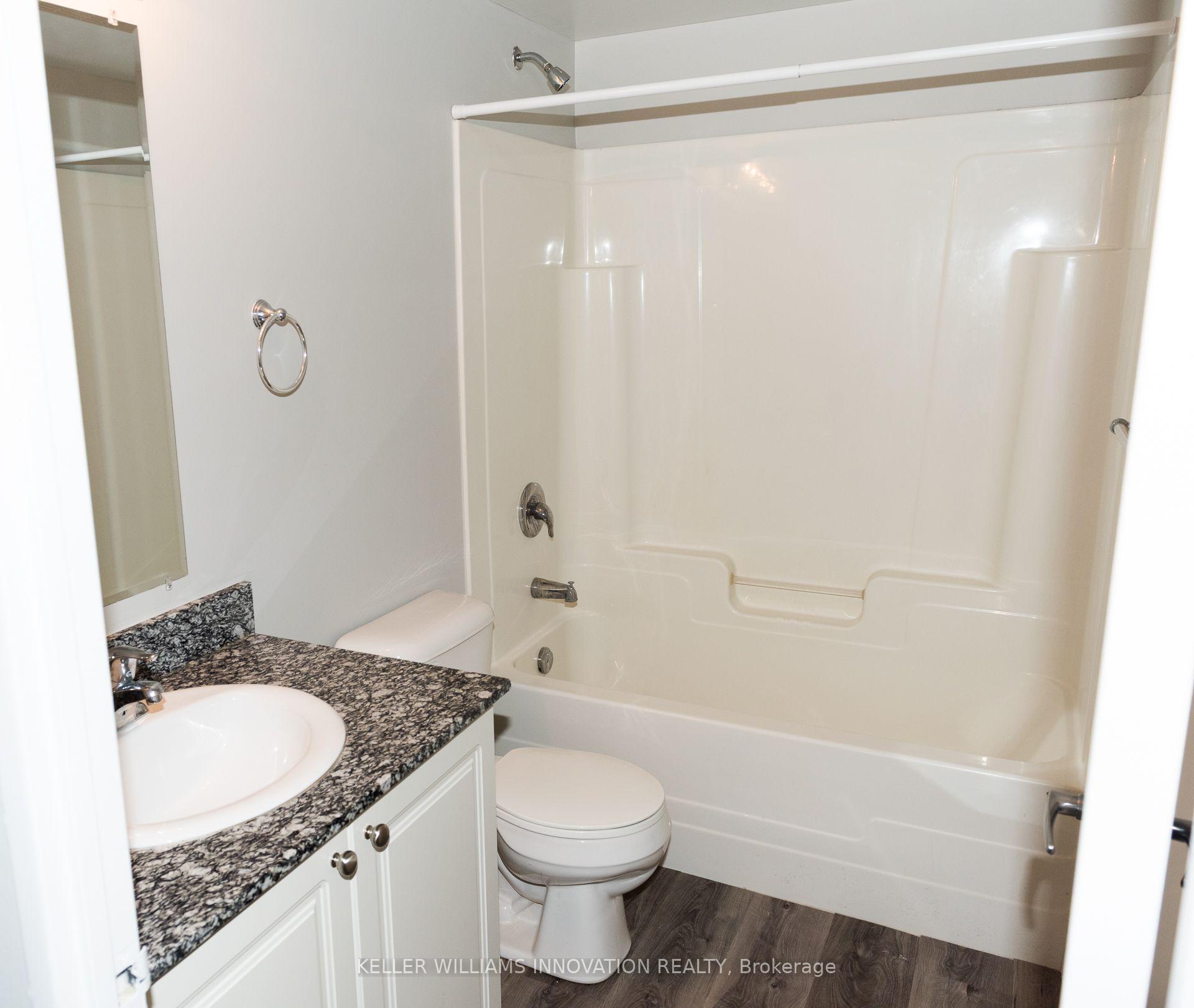 Photo 11 of Unit 817, 239 Auburn Drive, Waterloo — HOMEH