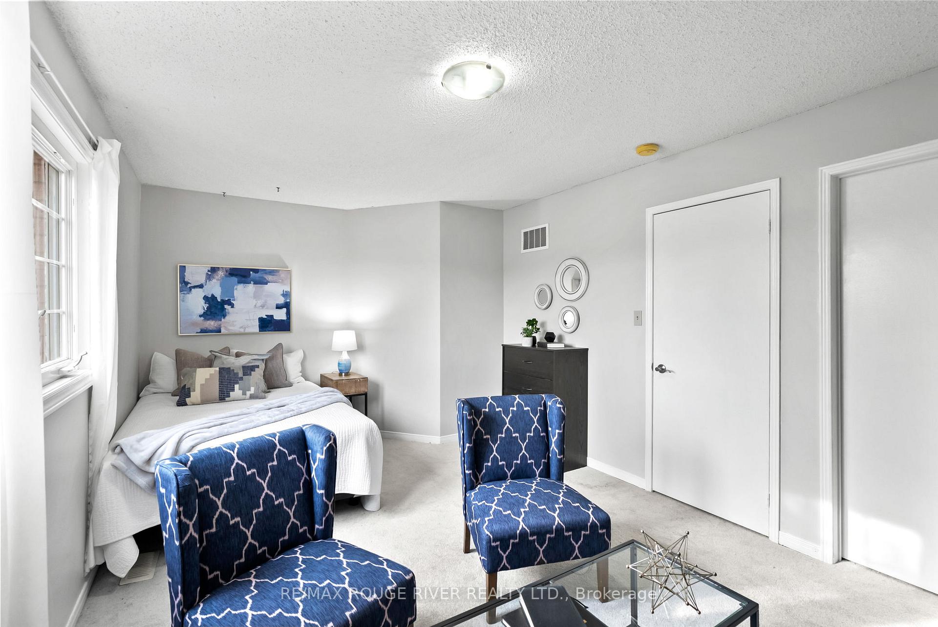 Photo 37 of 31 Sharp Crescent, Ajax, Central — HOMEH