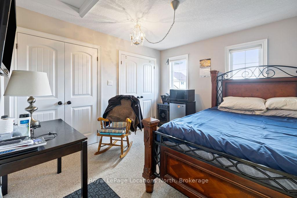 Photo 21 of 115 Chamberlain Crescent, Collingwood — HOMEH