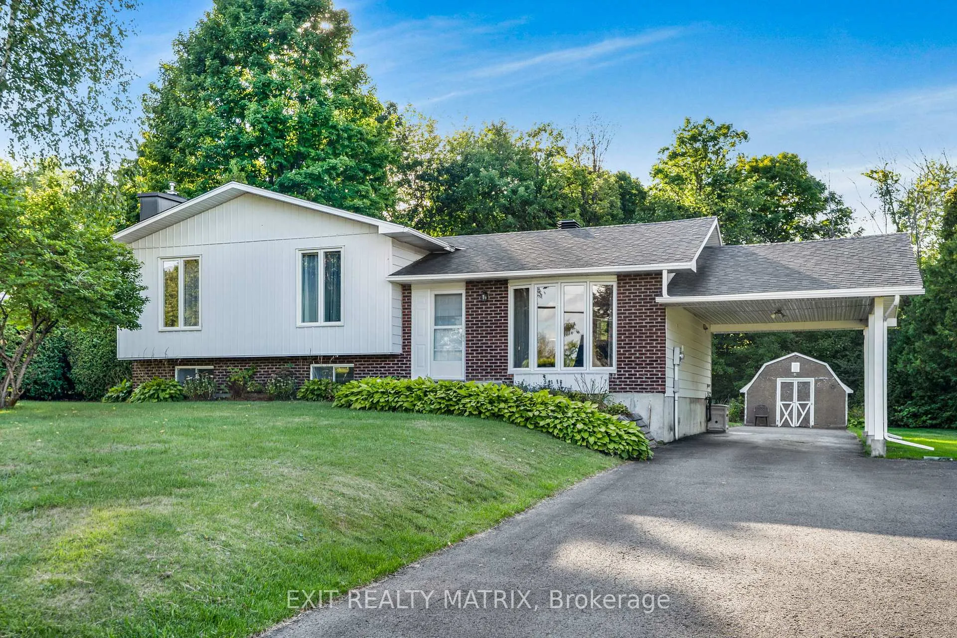 Photo 1 of 112 Eliza Street, Champlain, Champlain Twp — HOMEH
