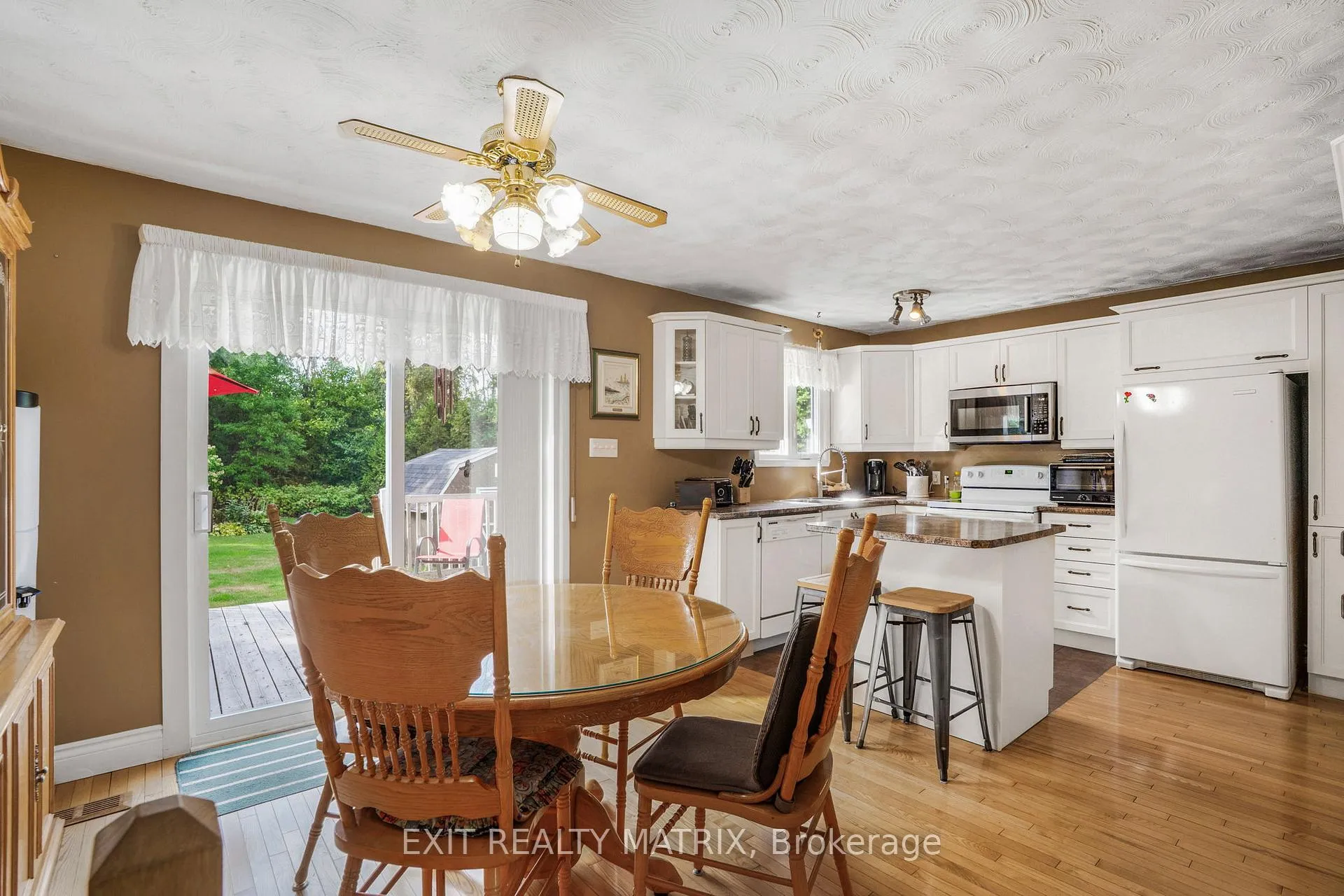 Photo 11 of 112 Eliza Street, Champlain, Champlain Twp — HOMEH