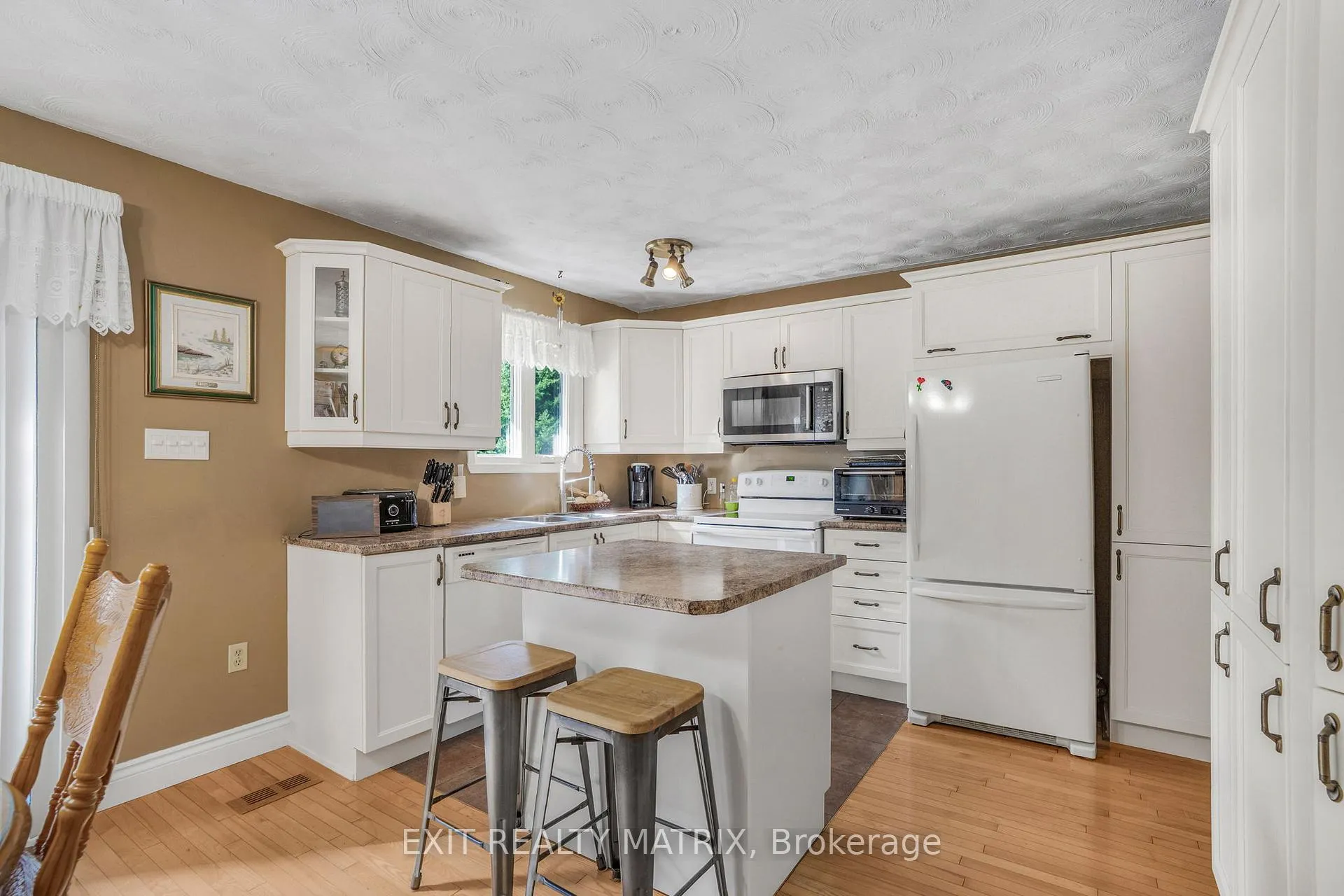 Photo 15 of 112 Eliza Street, Champlain, Champlain Twp — HOMEH