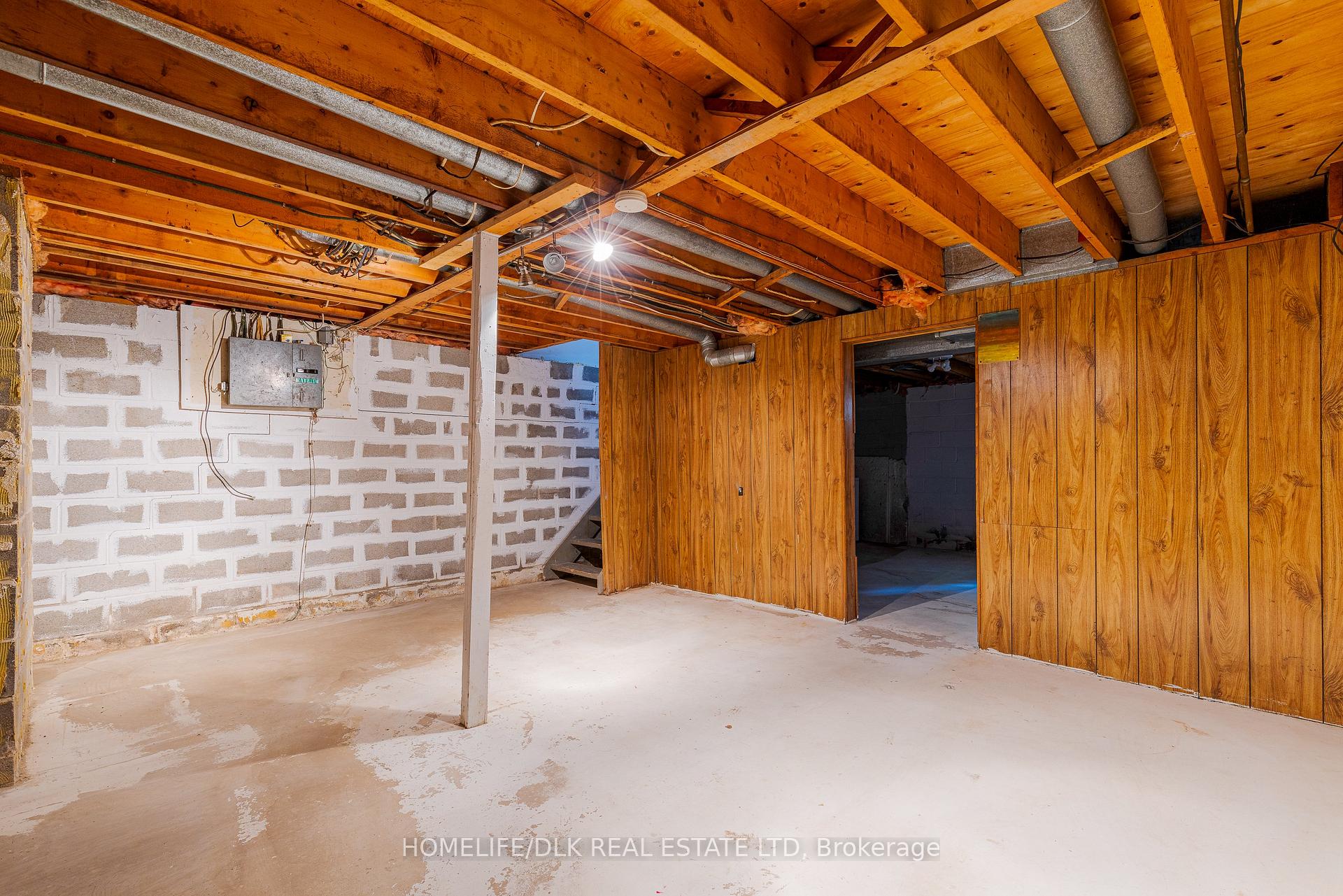 Photo 28 of 751 Laurier Boulevard, Brockville — HOMEH