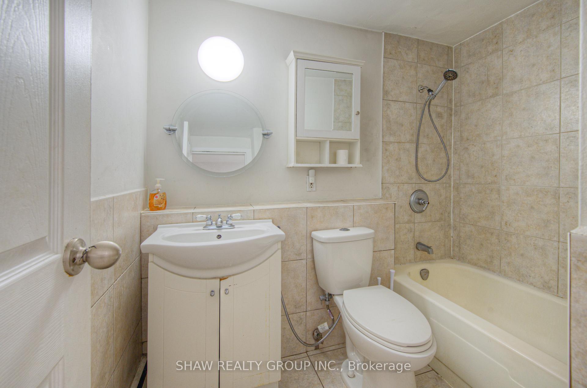 Photo 9 of Unit 102, 101 Queen Street S, Hamilton, Durand — HOMEH