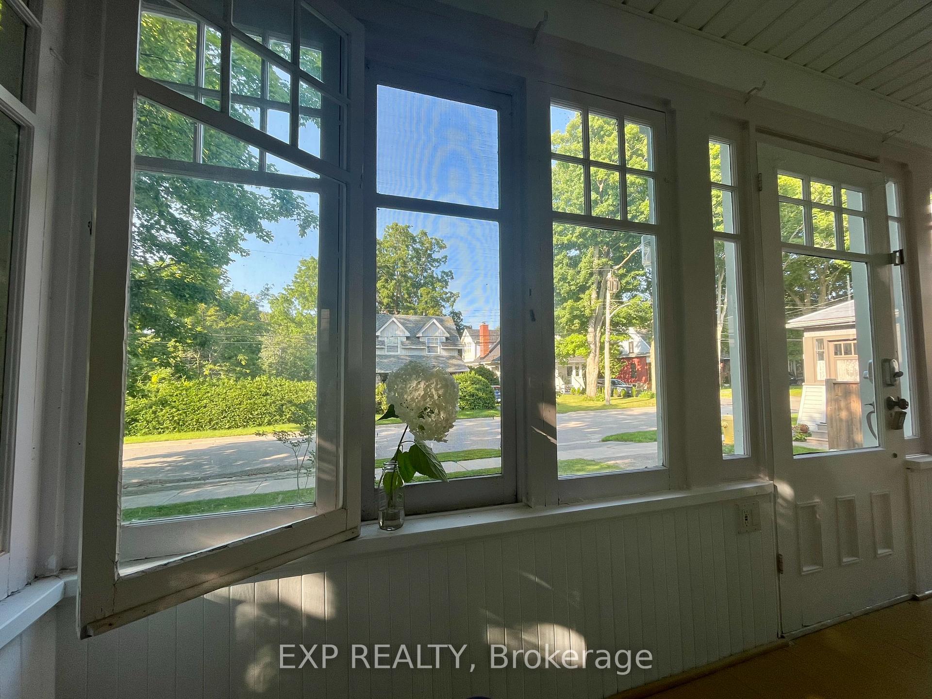 Photo 14 of 417 North Street, Brock, Beaverton — HOMEH