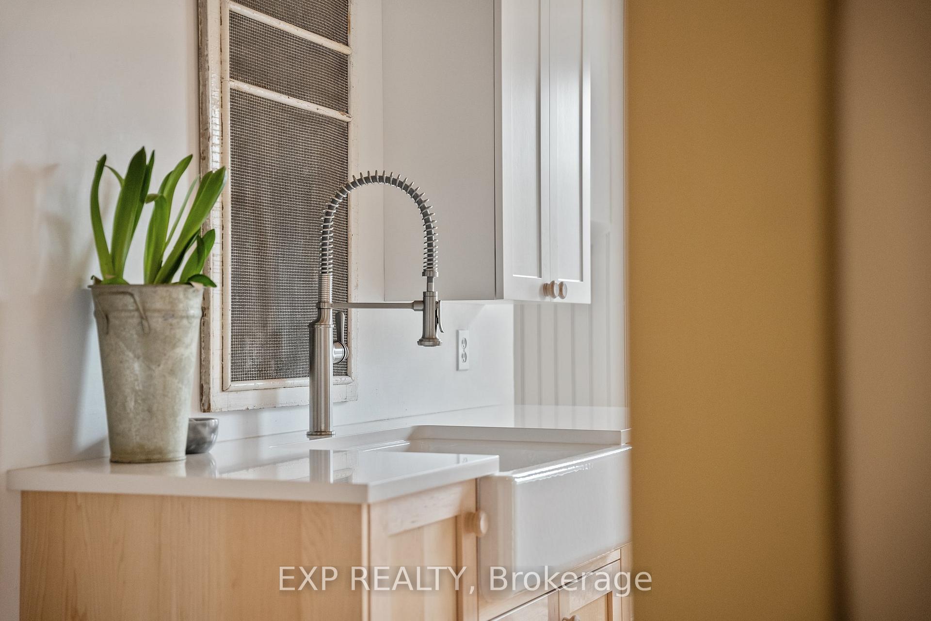 Photo 20 of 417 North Street, Brock, Beaverton — HOMEH
