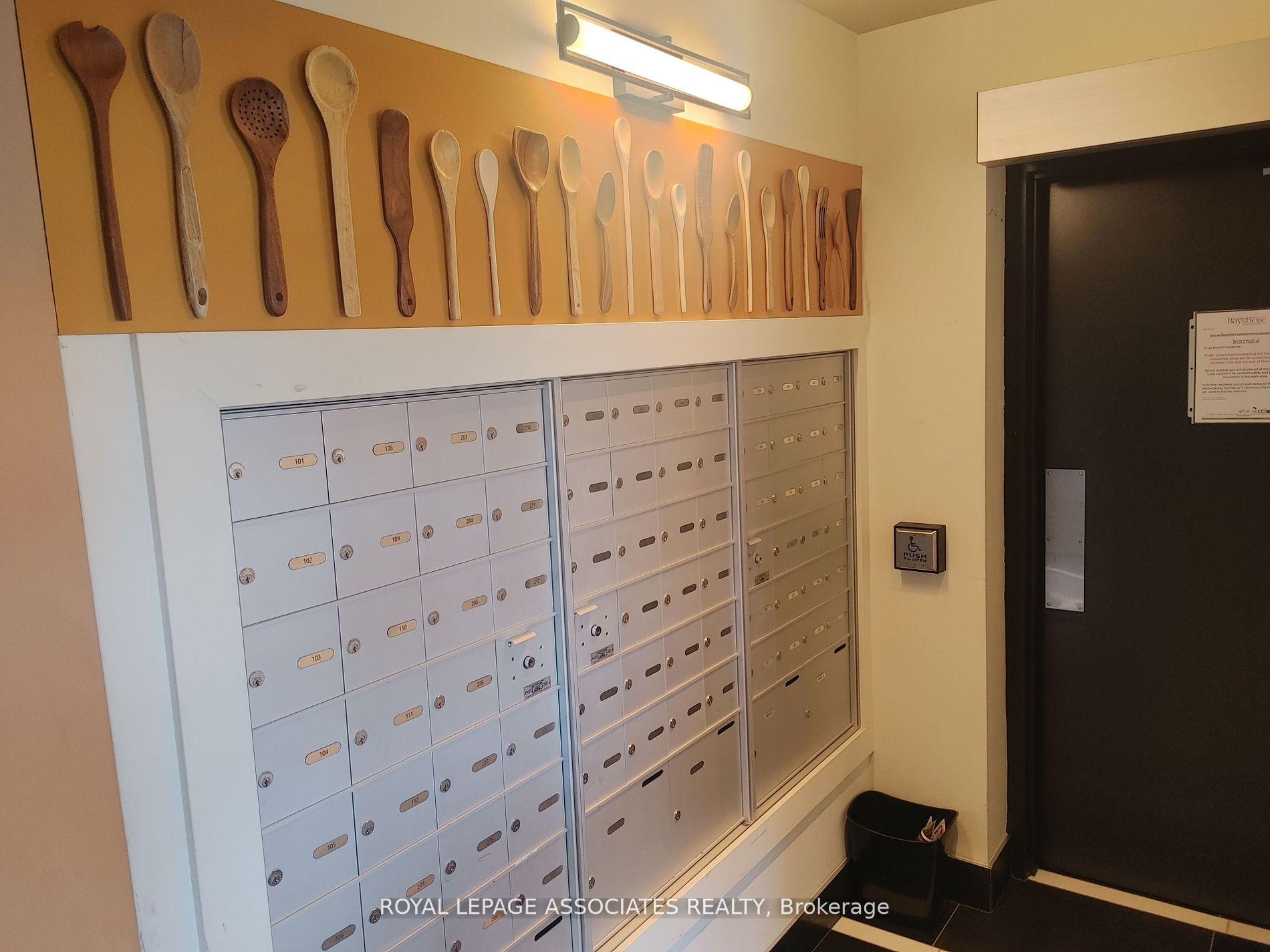 Photo 17 of Unit 208, 8 Culinary Lane, Barrie, Rural Barrie Southeast — HOMEH