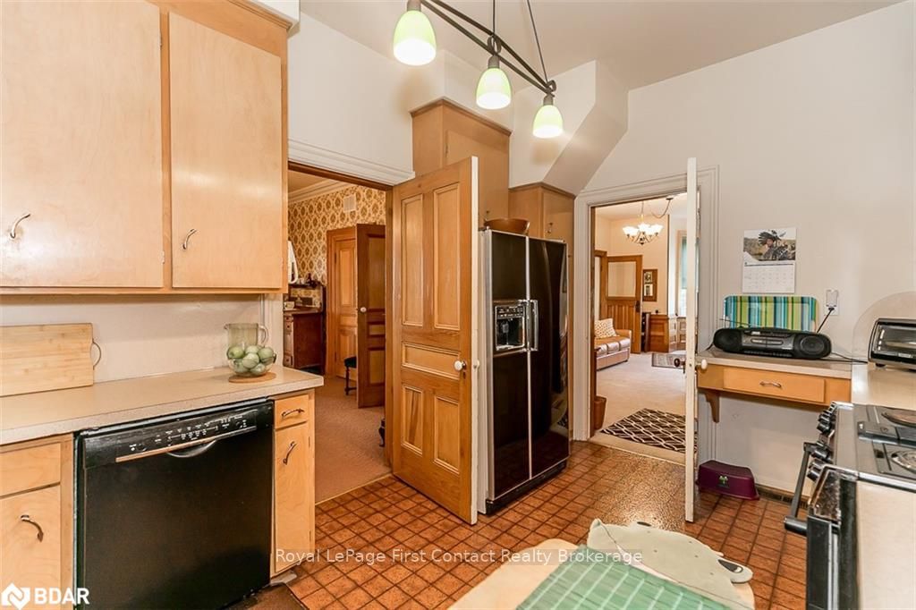 Photo 19 of 6212 27 County Road, Essa, Rural Essa — HOMEH