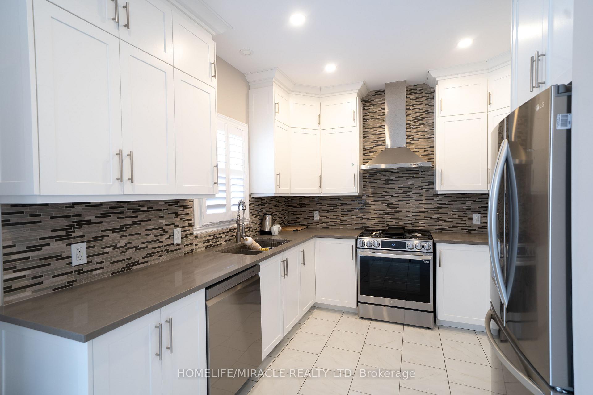 Photo 16 of 242 Lourdes Avenue, Cornwall — HOMEH
