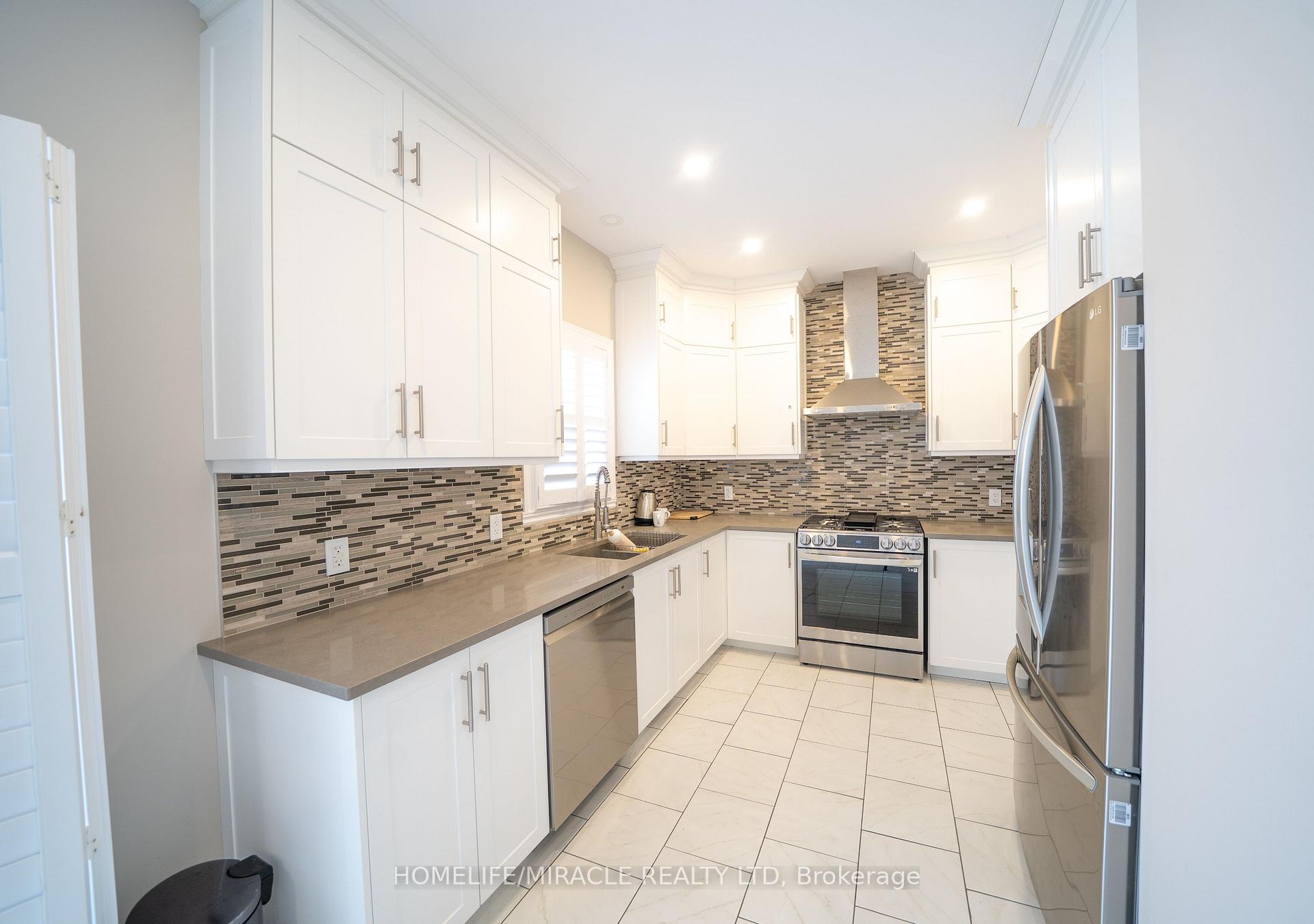 Photo 41 of 242 Lourdes Avenue, Cornwall — HOMEH