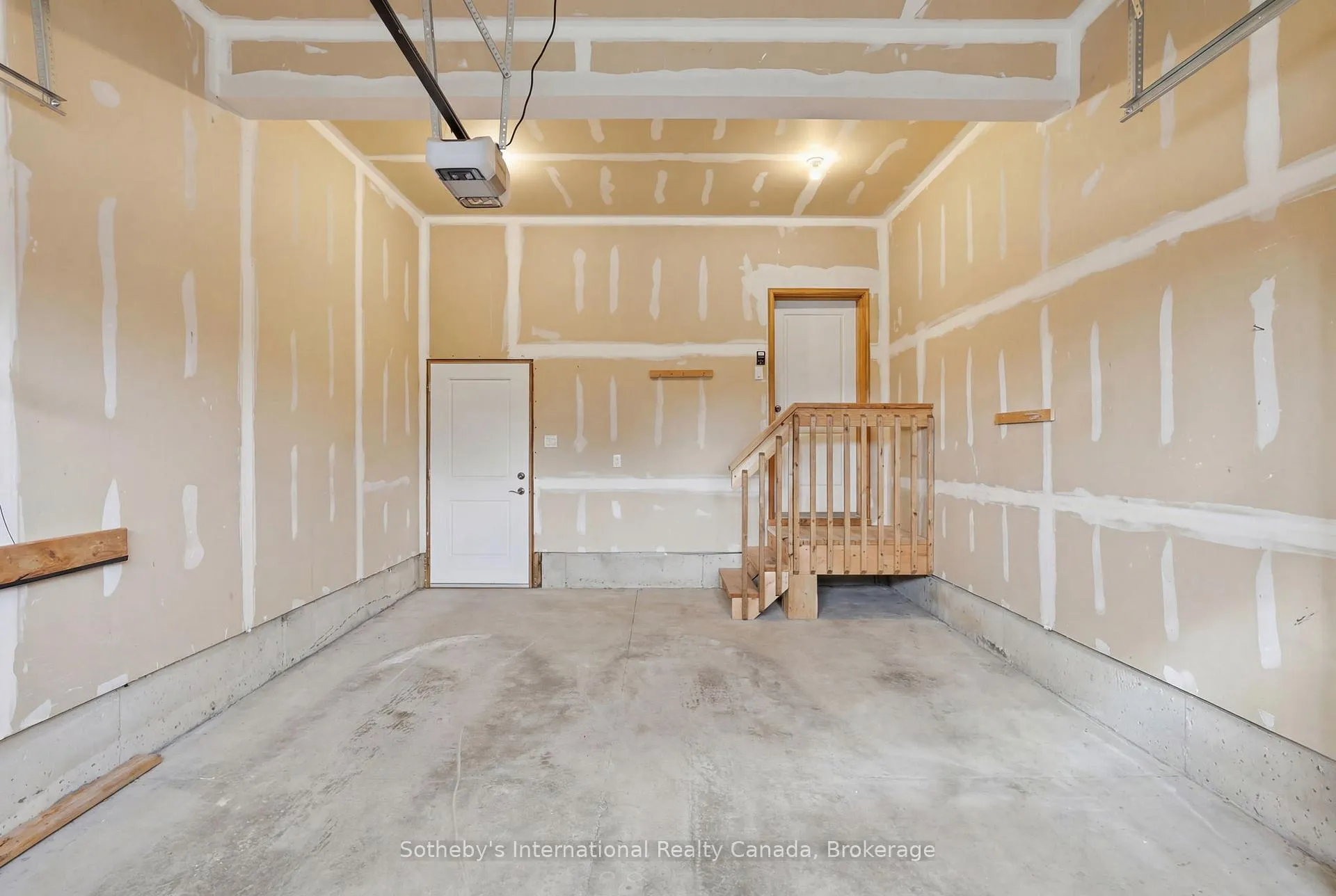 Photo 29 of 3 George Zubek Drive, Collingwood — HOMEH