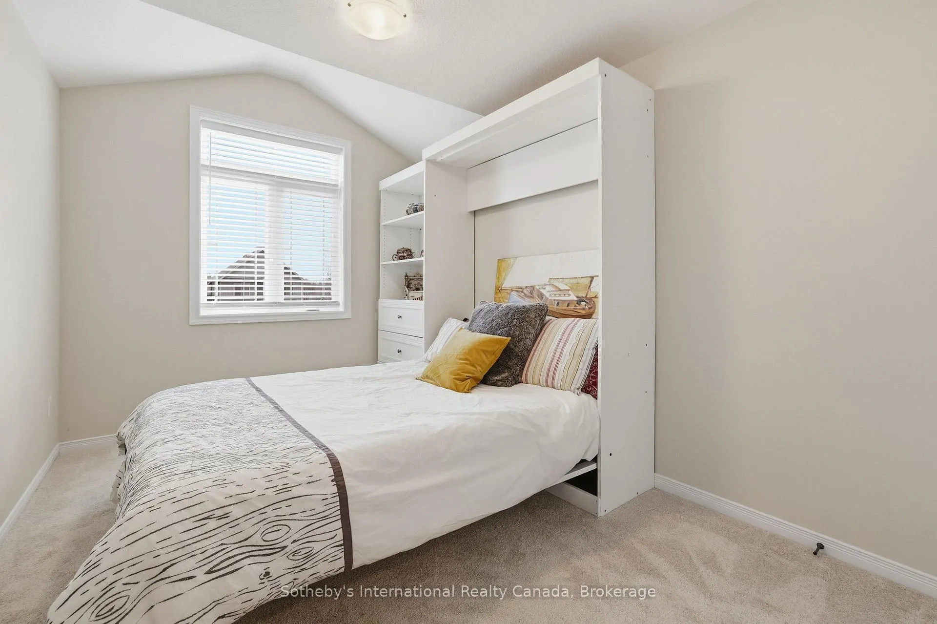 Photo 36 of 3 George Zubek Drive, Collingwood — HOMEH