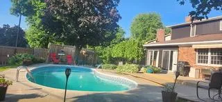 Photo 6 of 20 Hope Crescent, Belleville, Belleville Ward — HOMEH