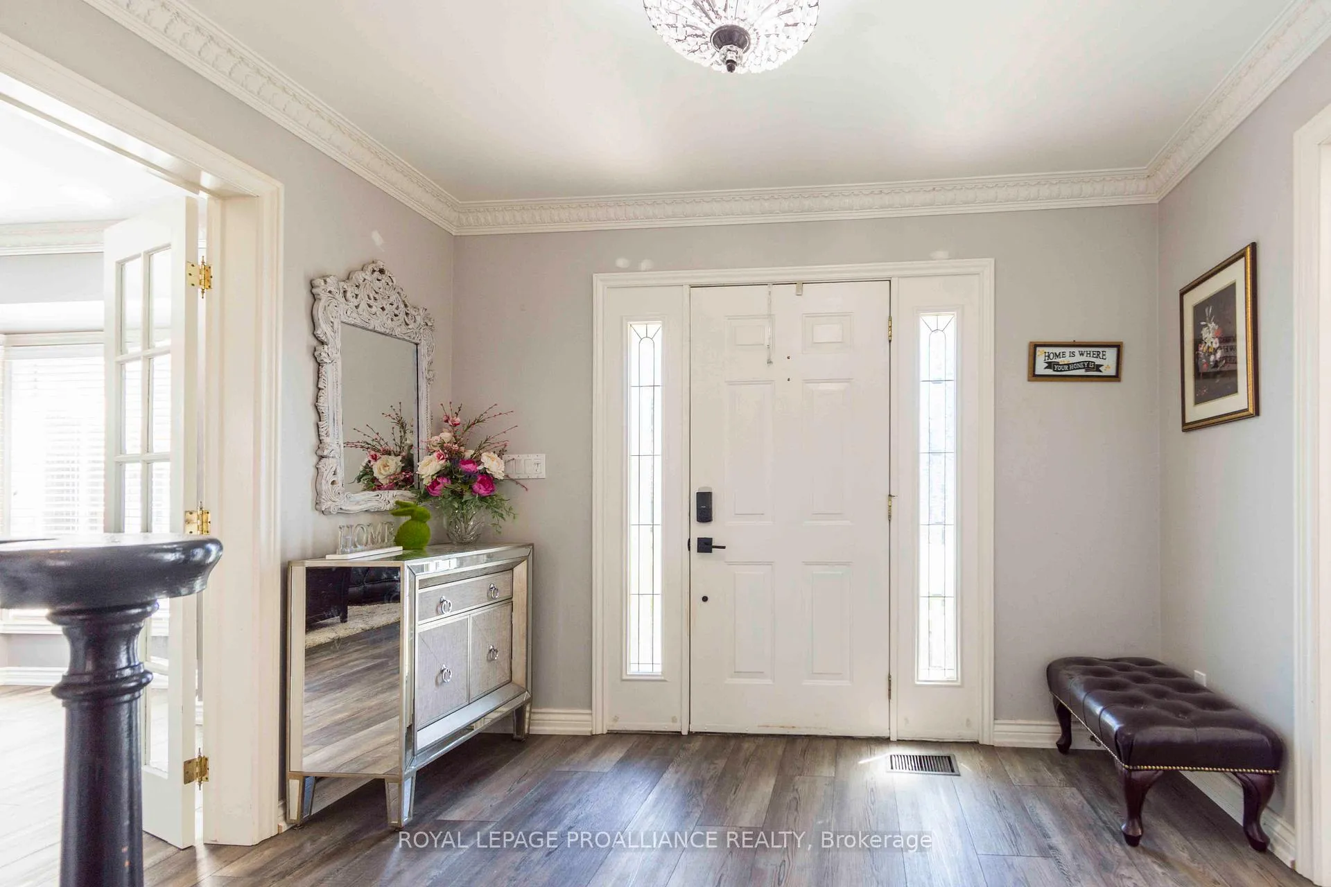 Photo 7 of 20 Hope Crescent, Belleville, Belleville Ward — HOMEH