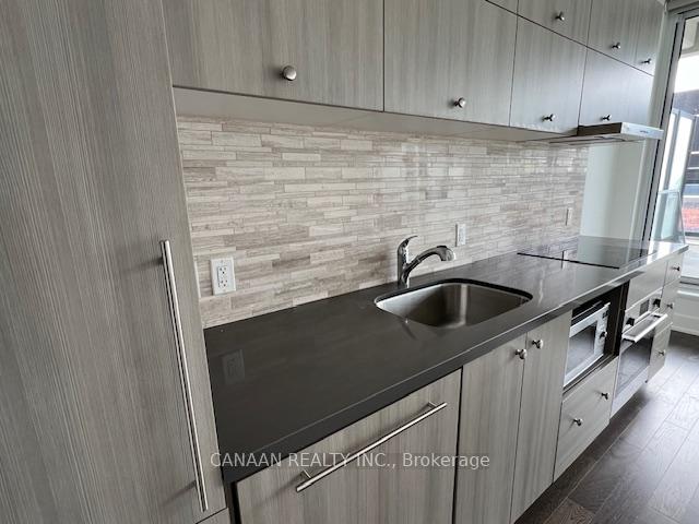 Photo 3 of Unit 301, 180 Enterprise Boulevard, Markham, Unionville — HOMEH