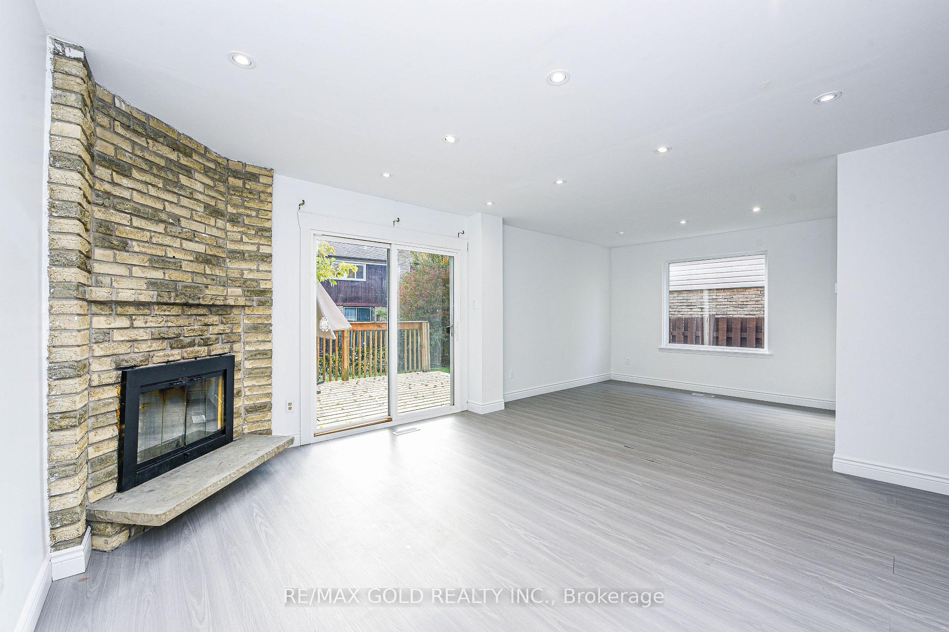 Photo 10 of 14 Nottawasaga Crescent, Brampton, Heart Lake West — HOMEH